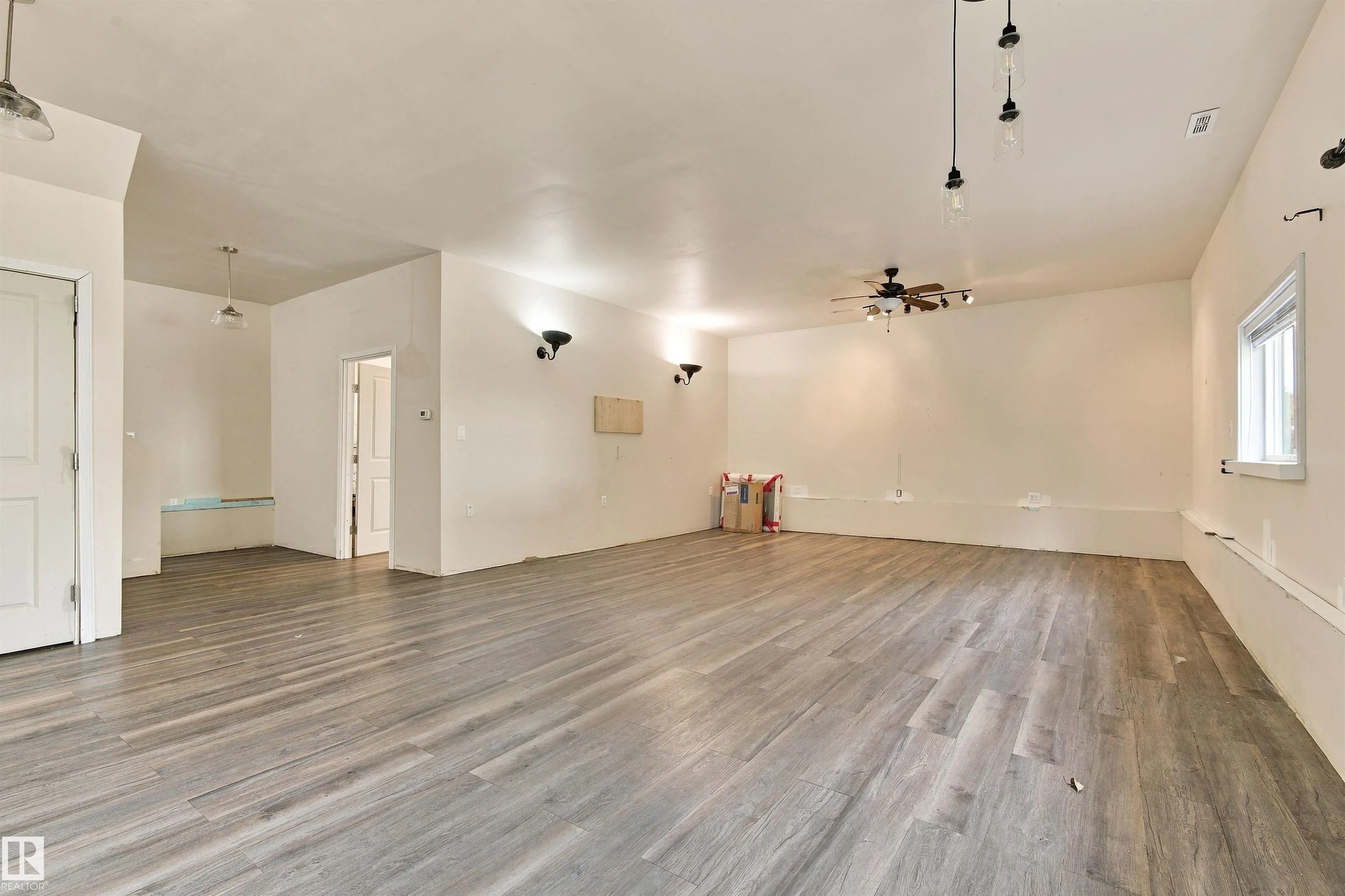 217-51069 RGE RD 215