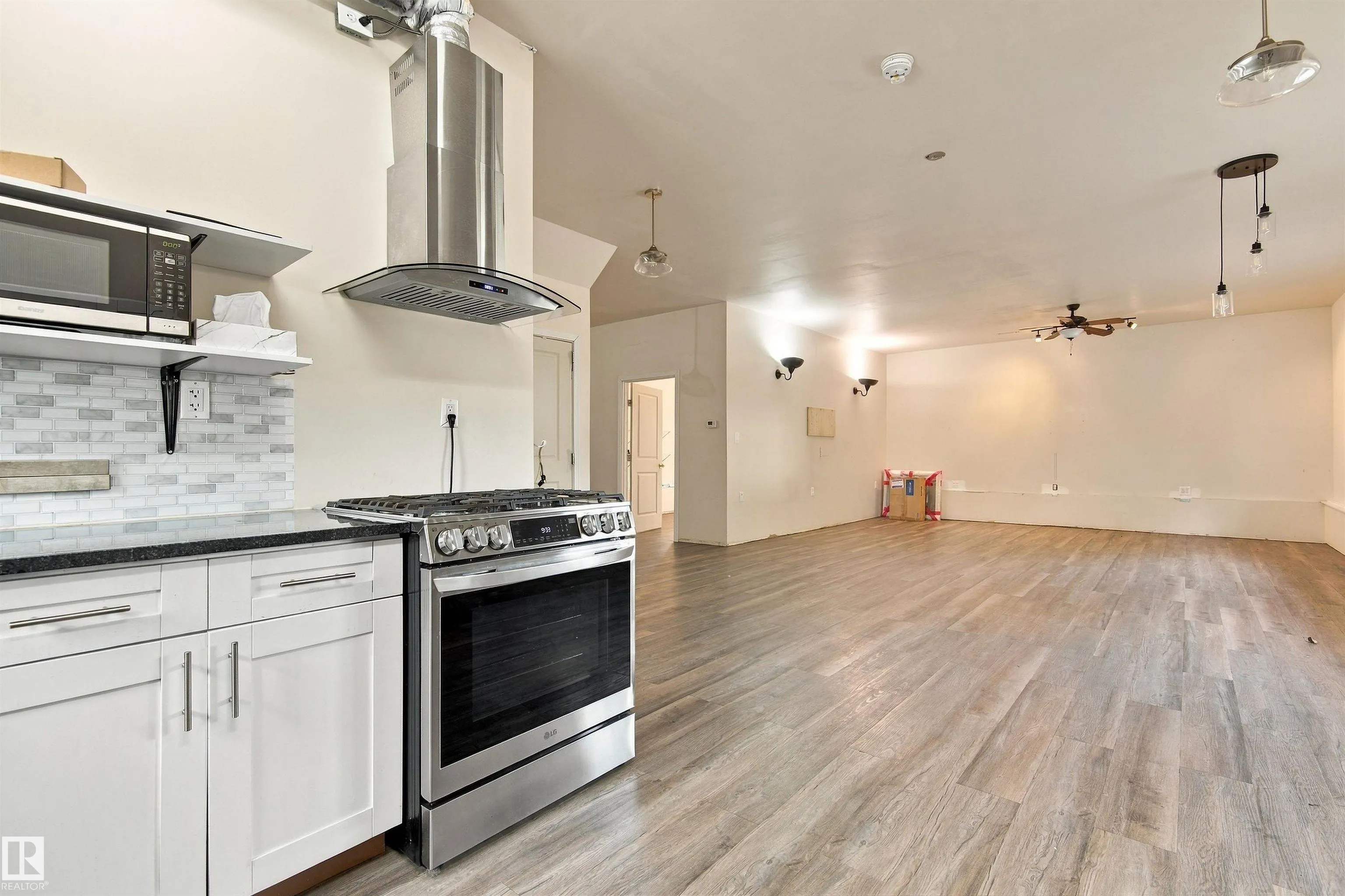 217-51069 RGE RD 215