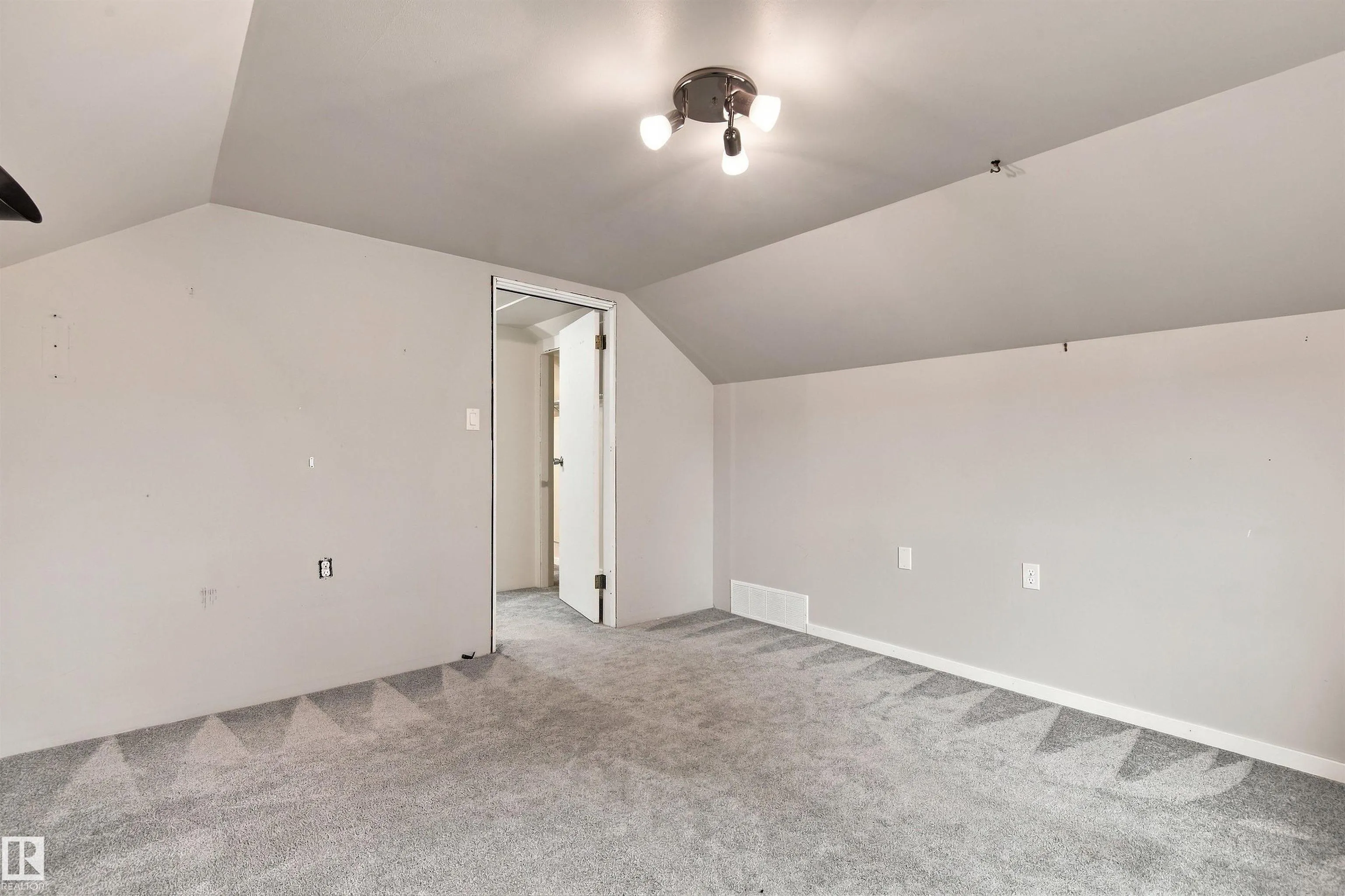 217-51069 RGE RD 215