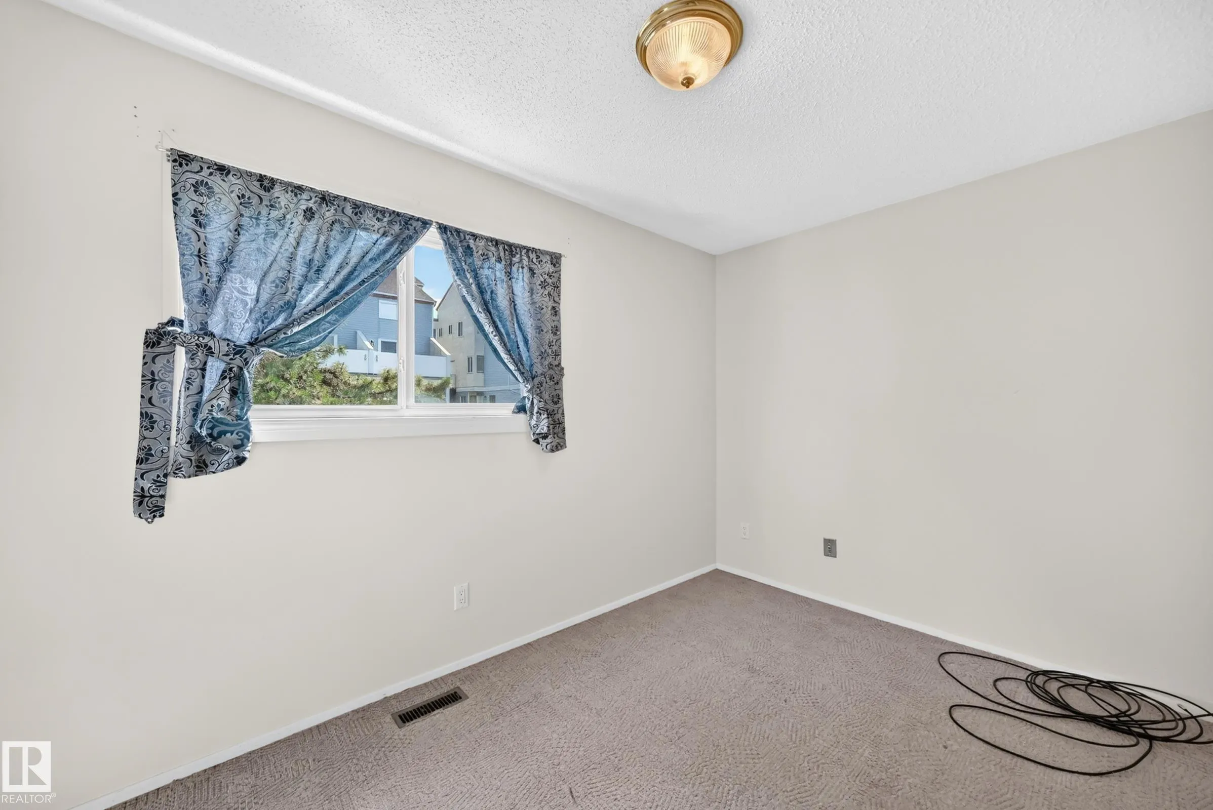 290 Lancaster Terrace
