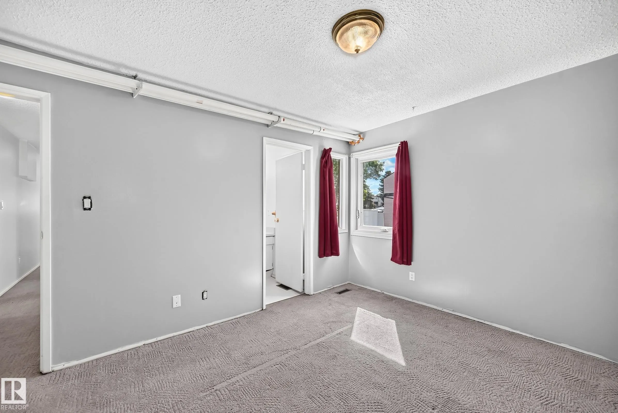 290 Lancaster Terrace