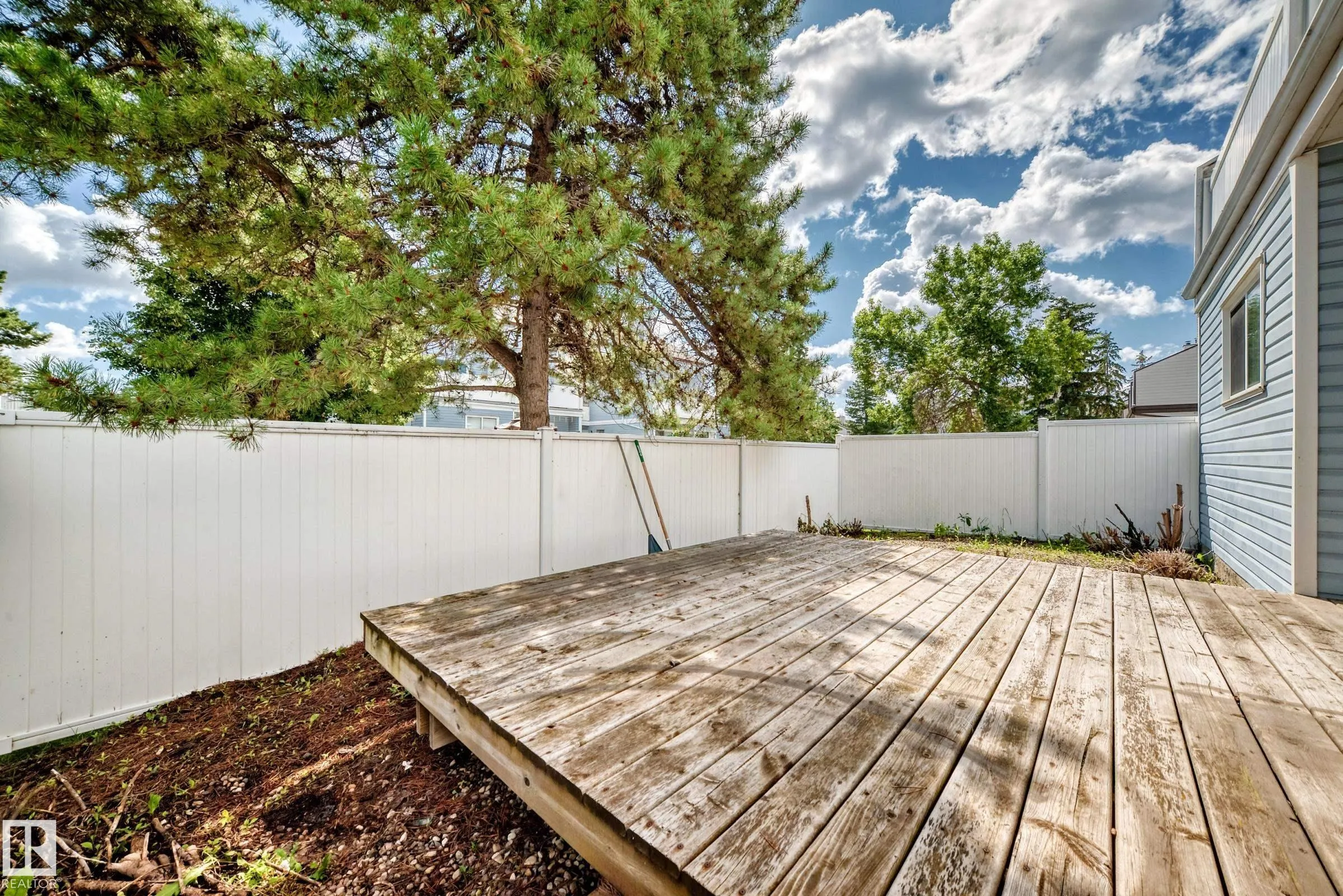 290 Lancaster Terrace