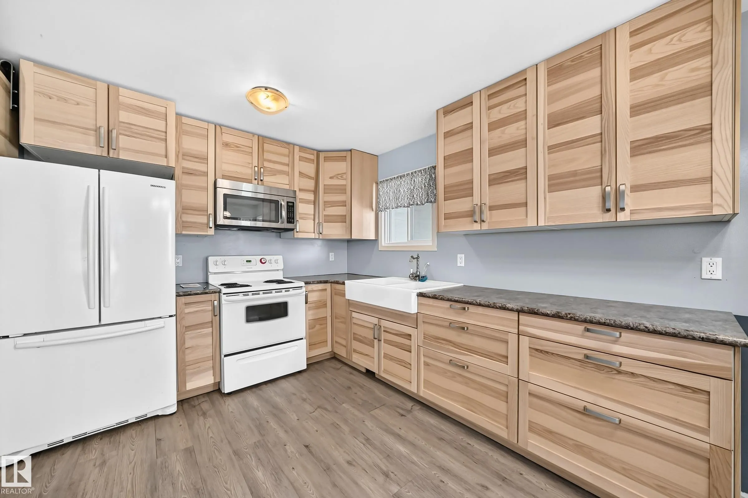 290 Lancaster Terrace