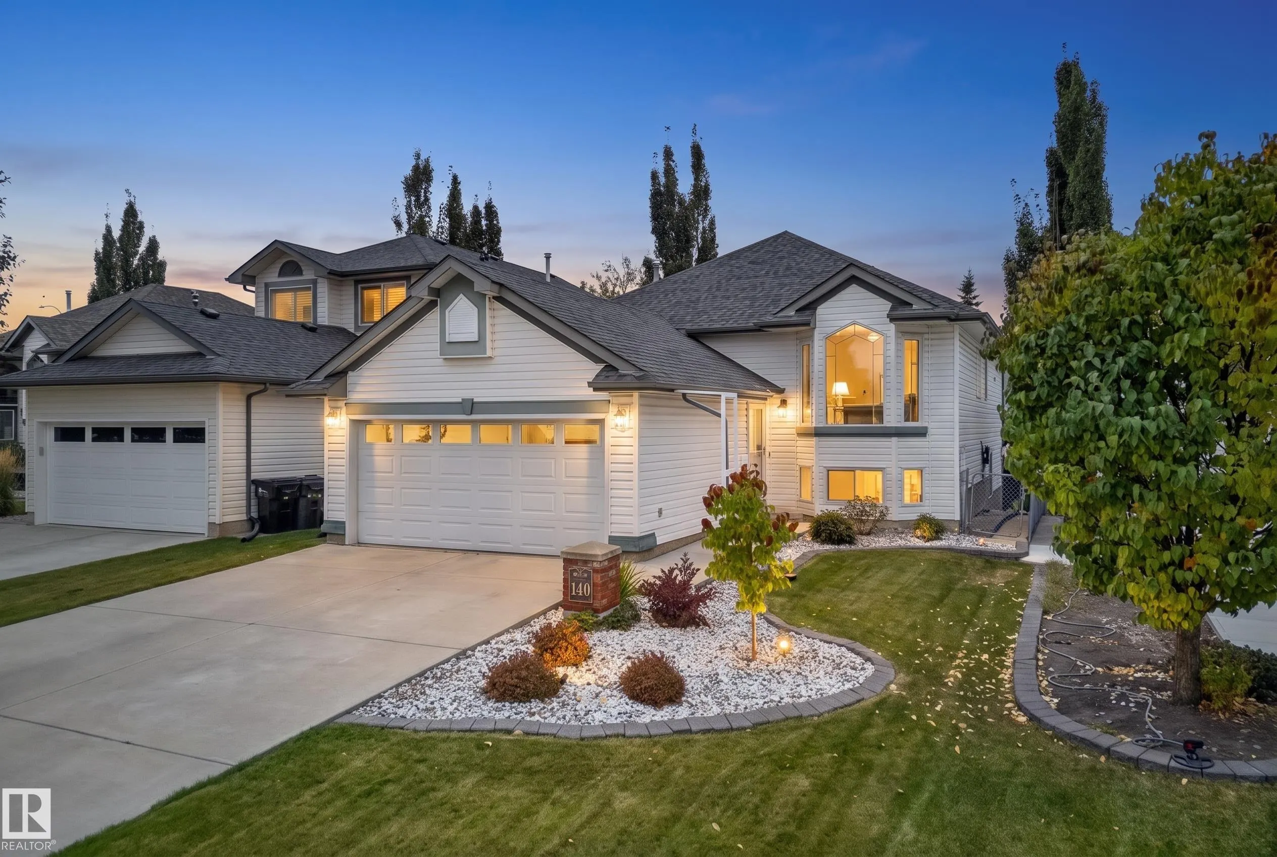 140 FOXHAVEN Court