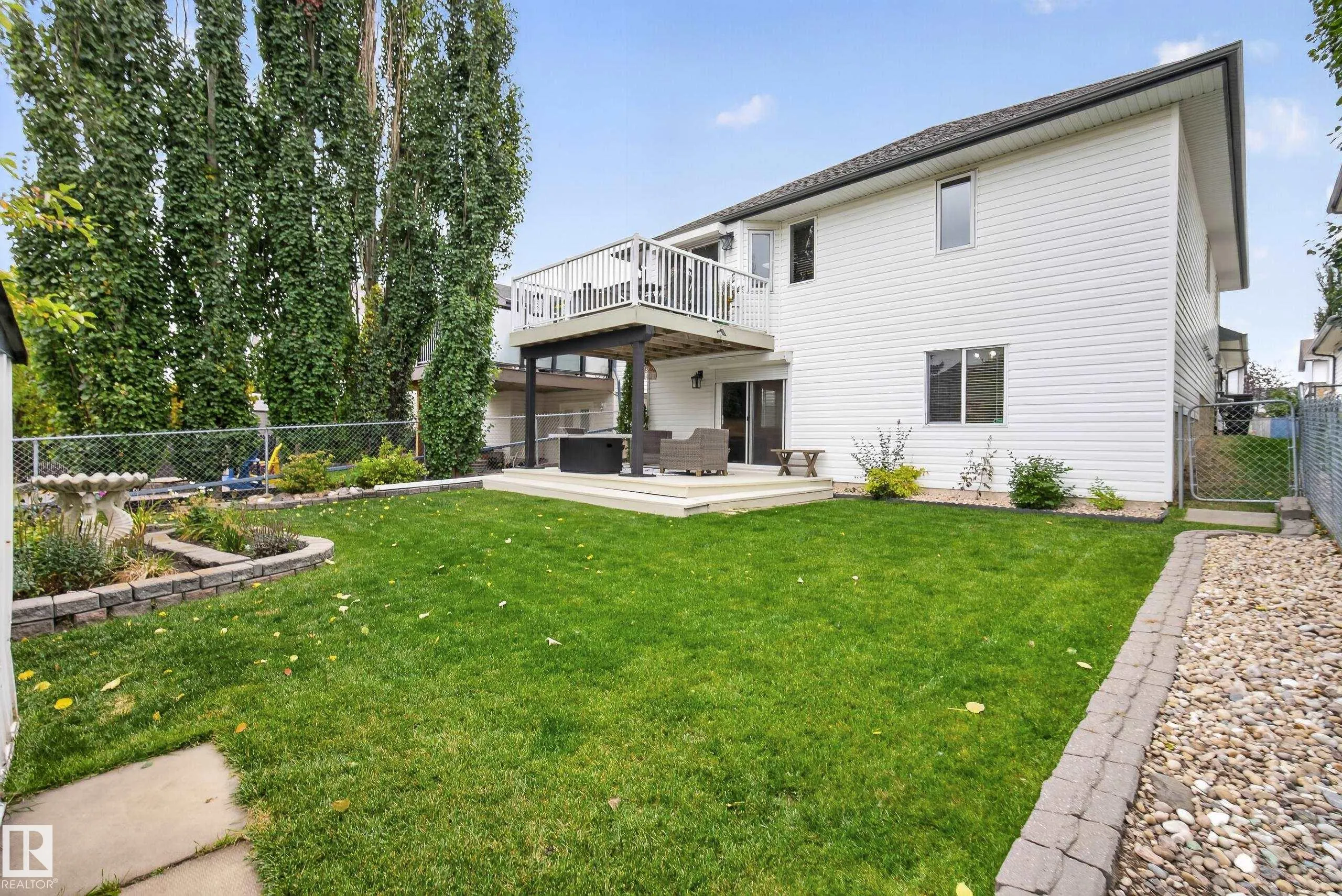 140 FOXHAVEN Court
