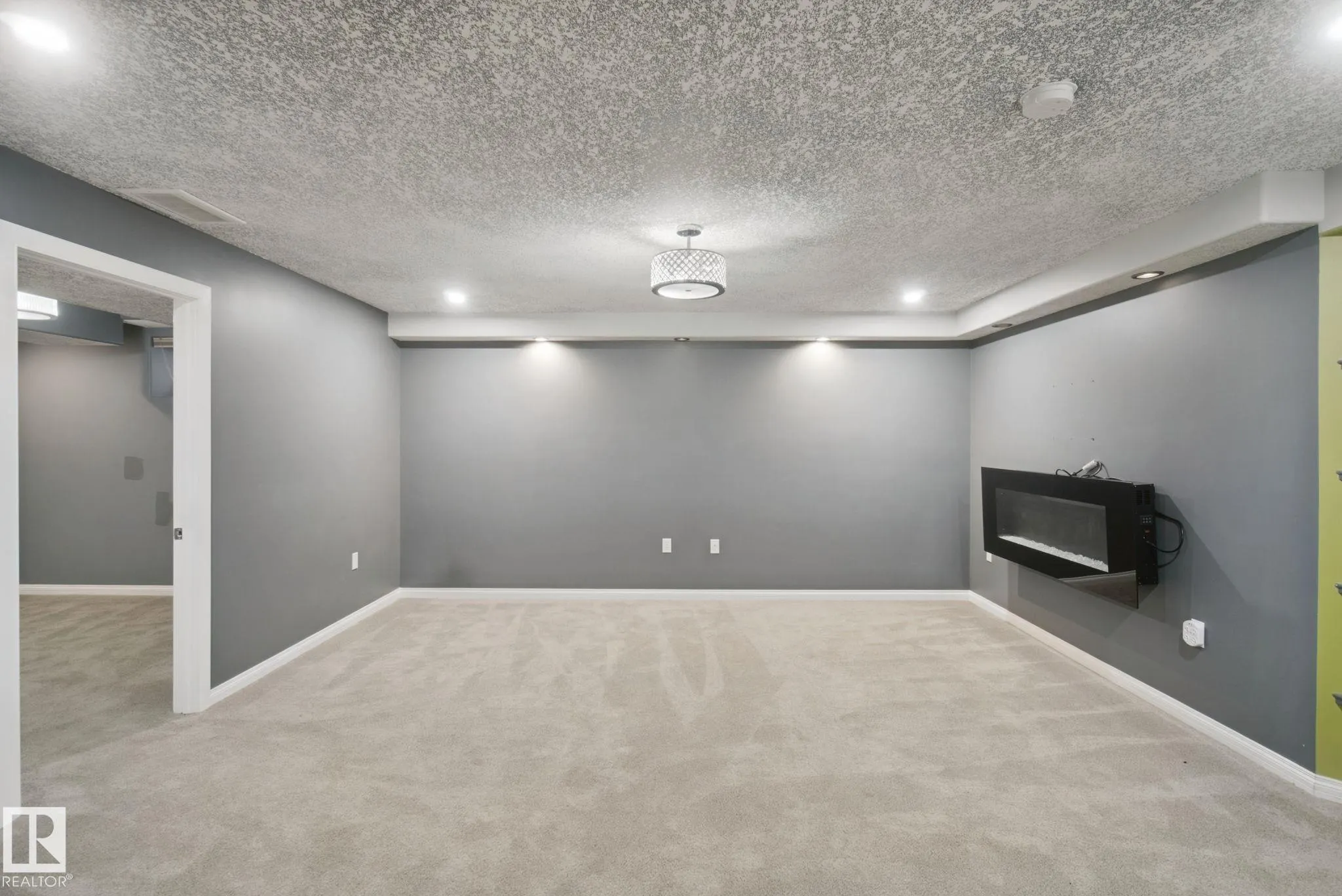 119 CALDWELL Way