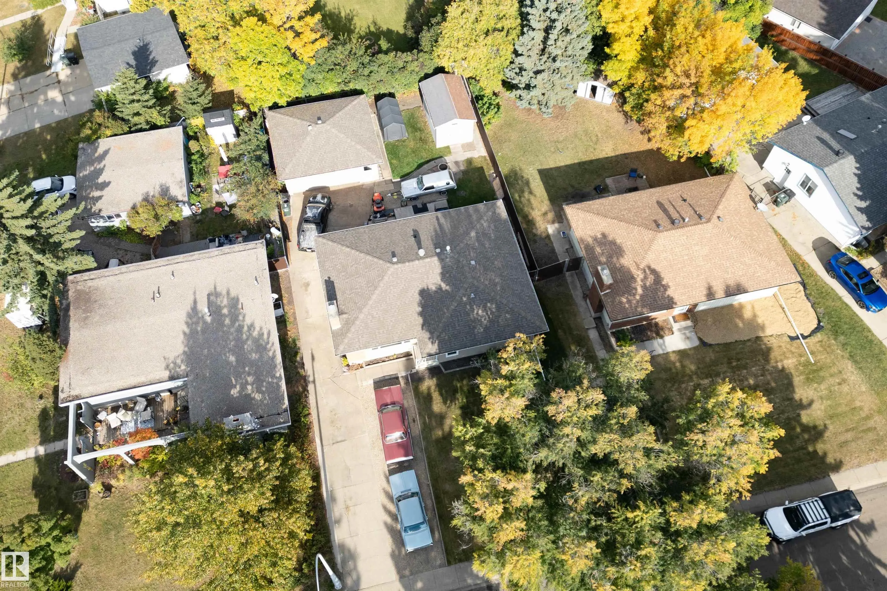 4 GREYSTONE Crescent