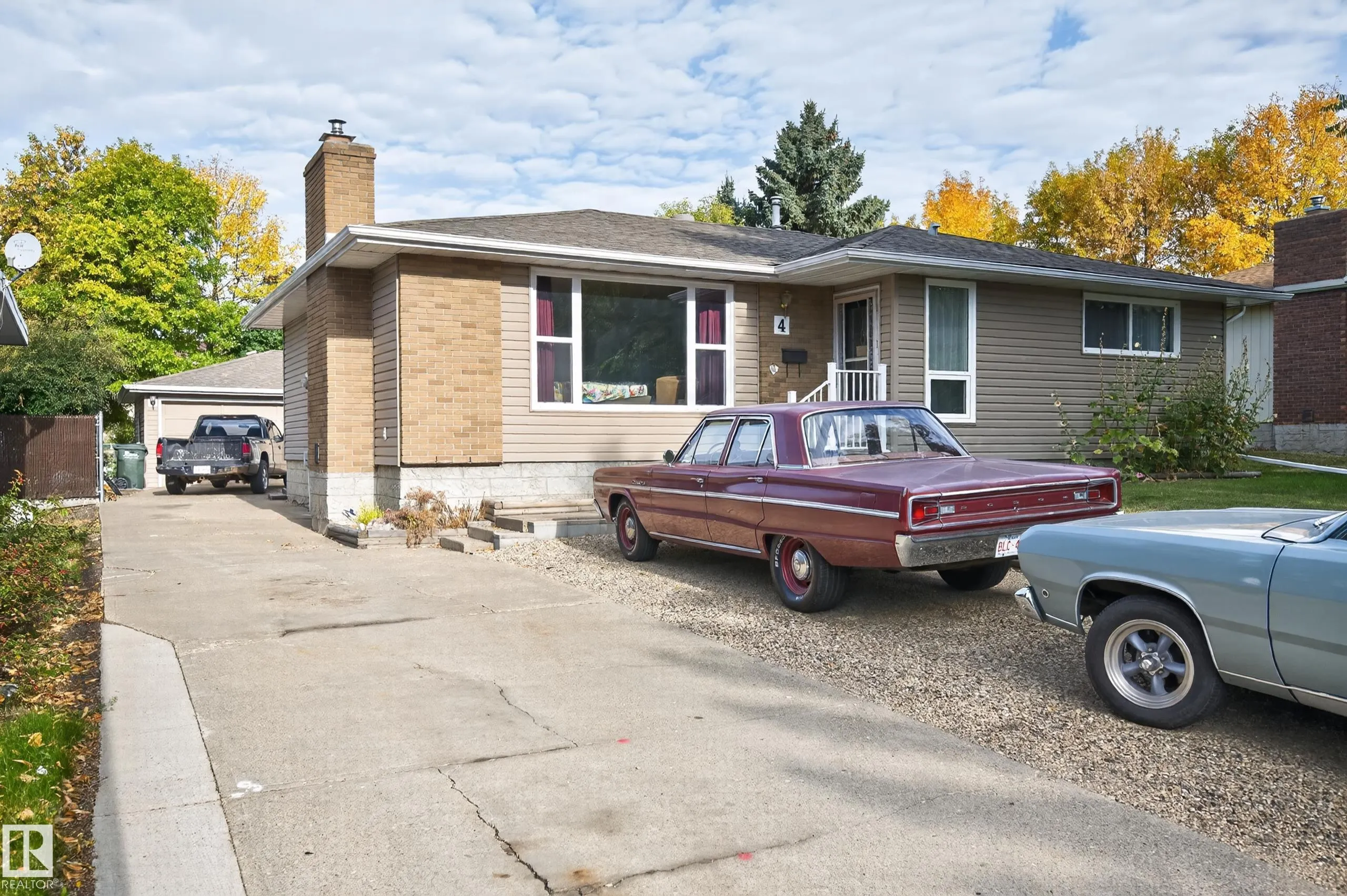 4 GREYSTONE Crescent