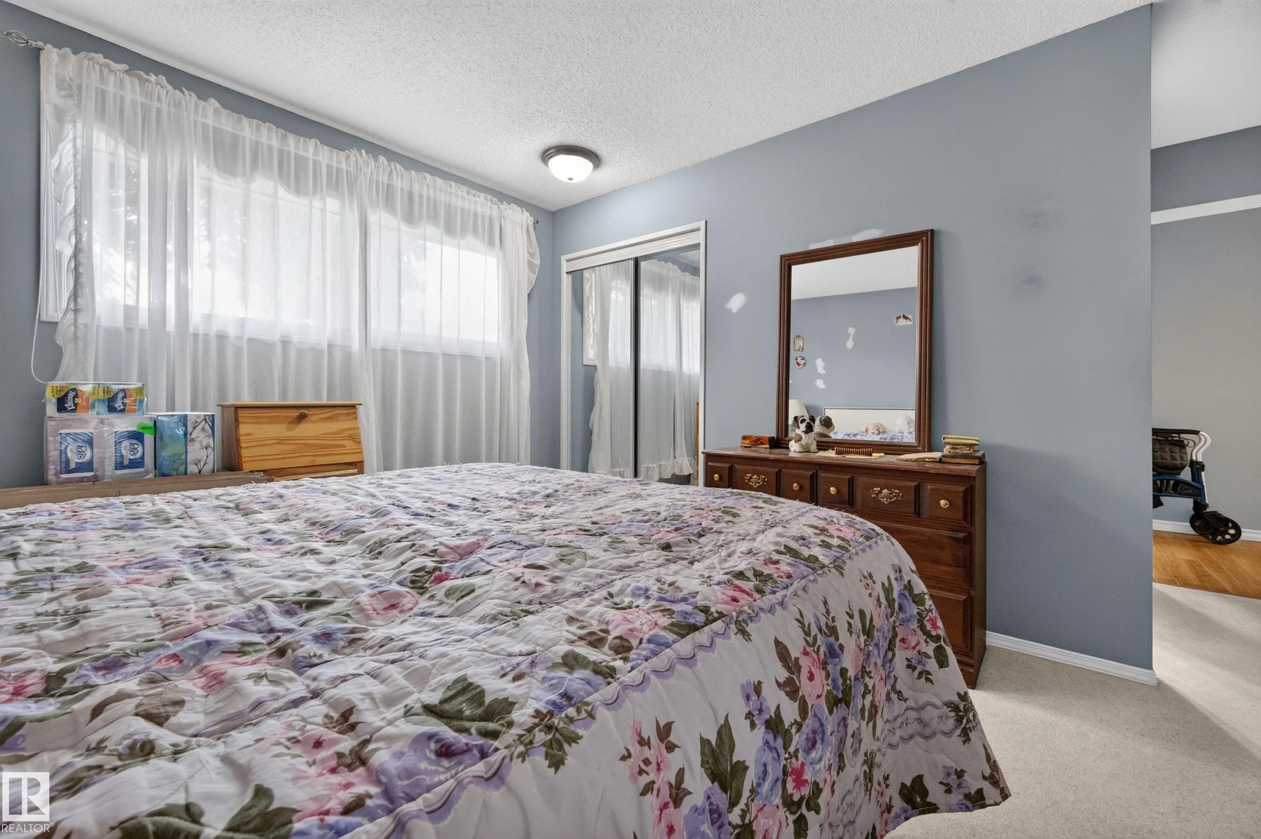 4 GREYSTONE Crescent
