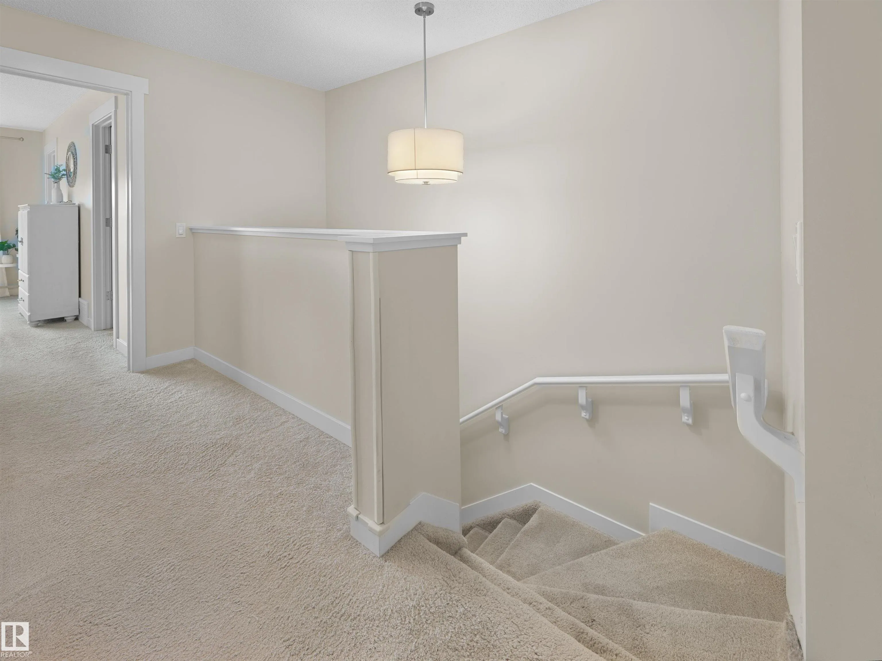4074 CHAPPELLE GREEN