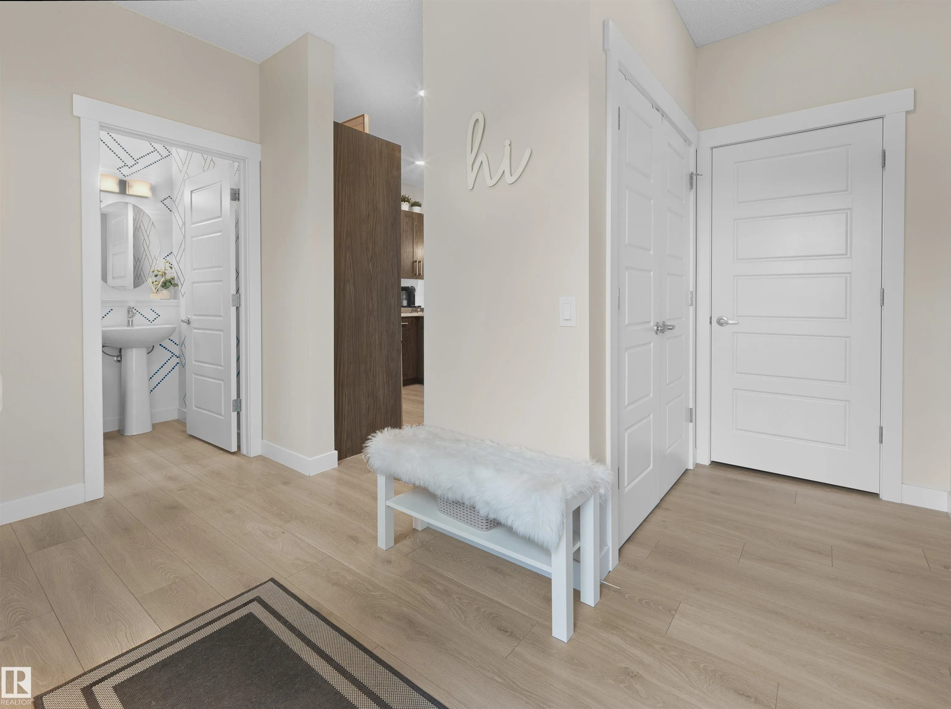 4074 CHAPPELLE GREEN