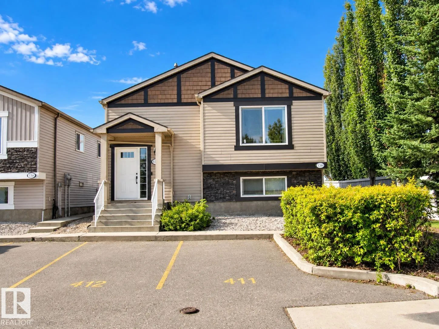 142 Selkirk Place Place