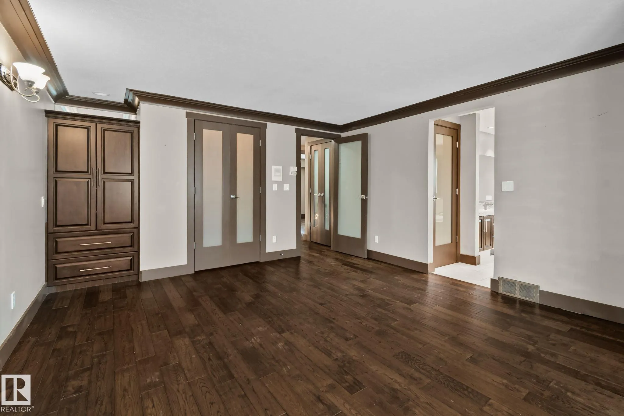 10 ELDORADO Drive