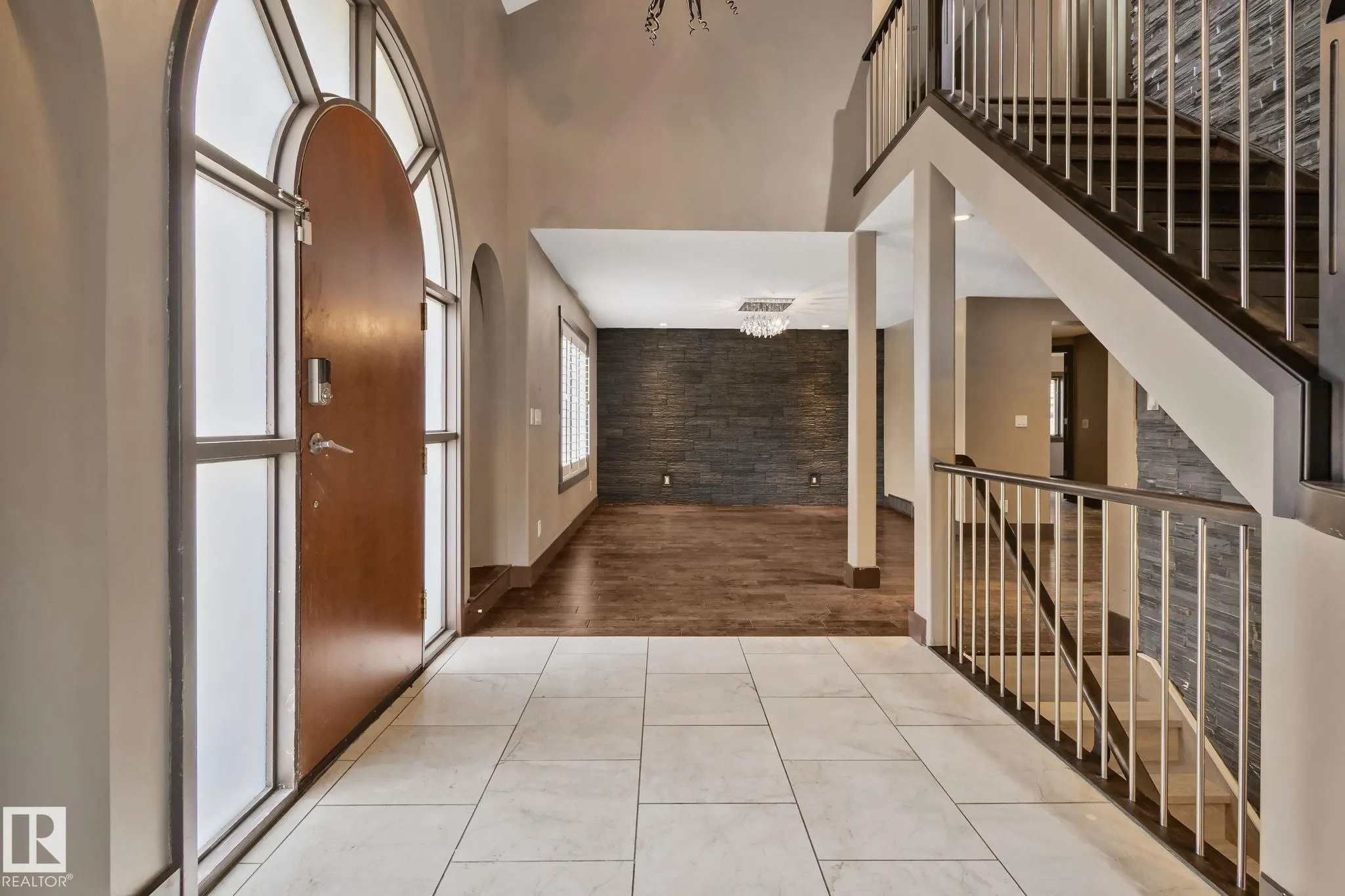 10 ELDORADO Drive