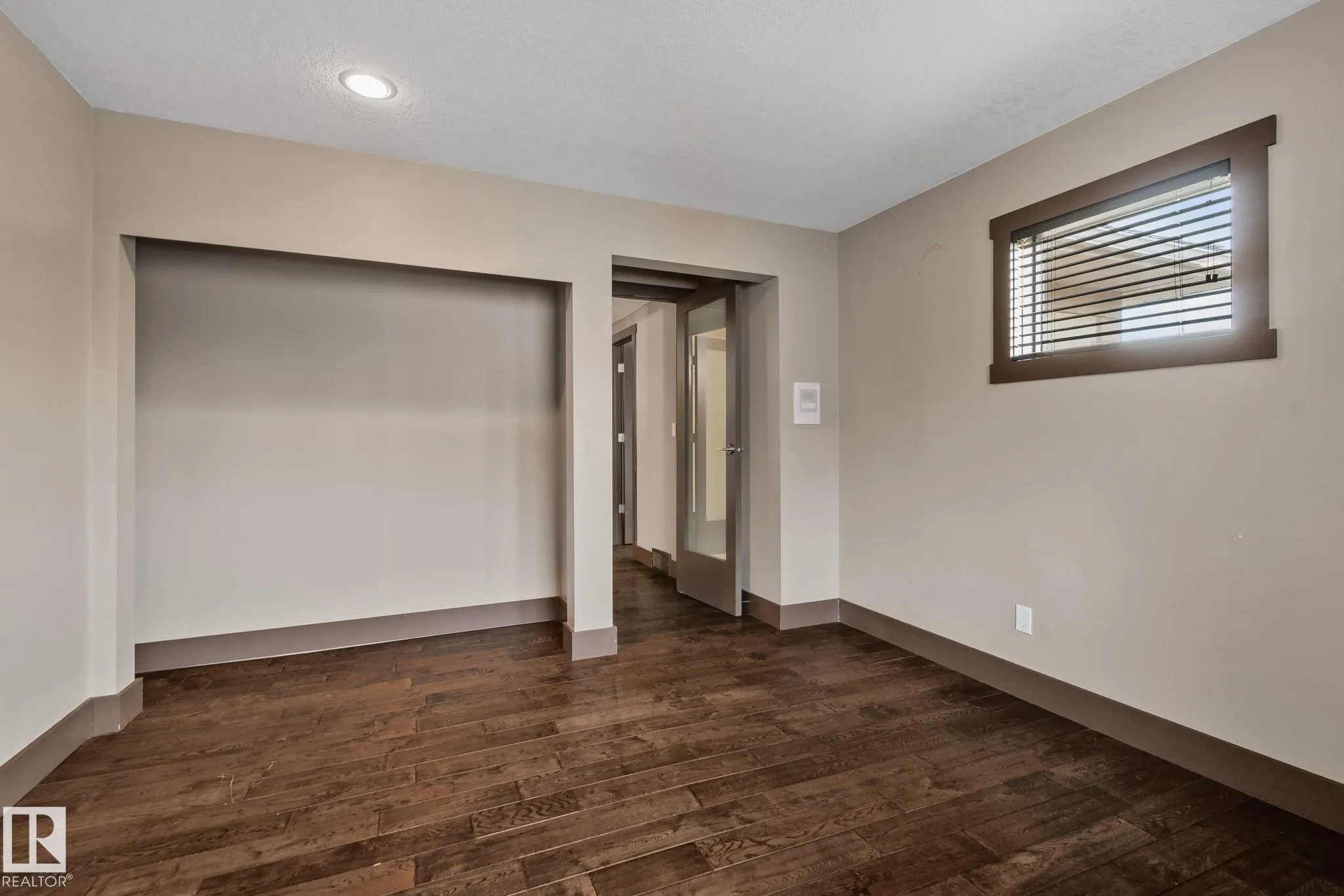 10 ELDORADO Drive