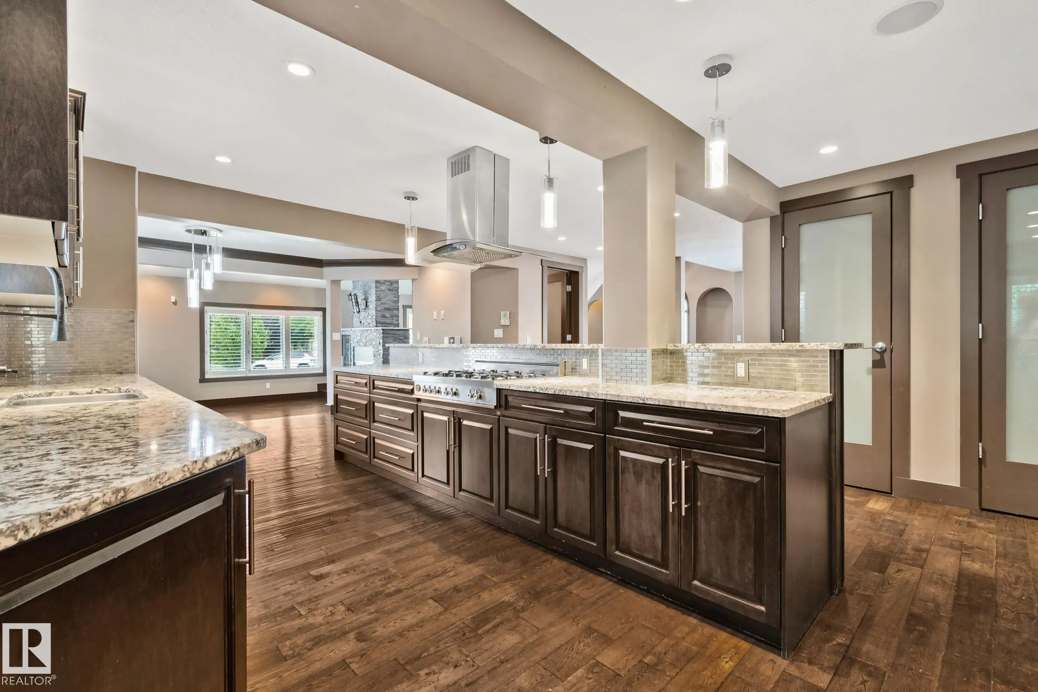 10 ELDORADO Drive
