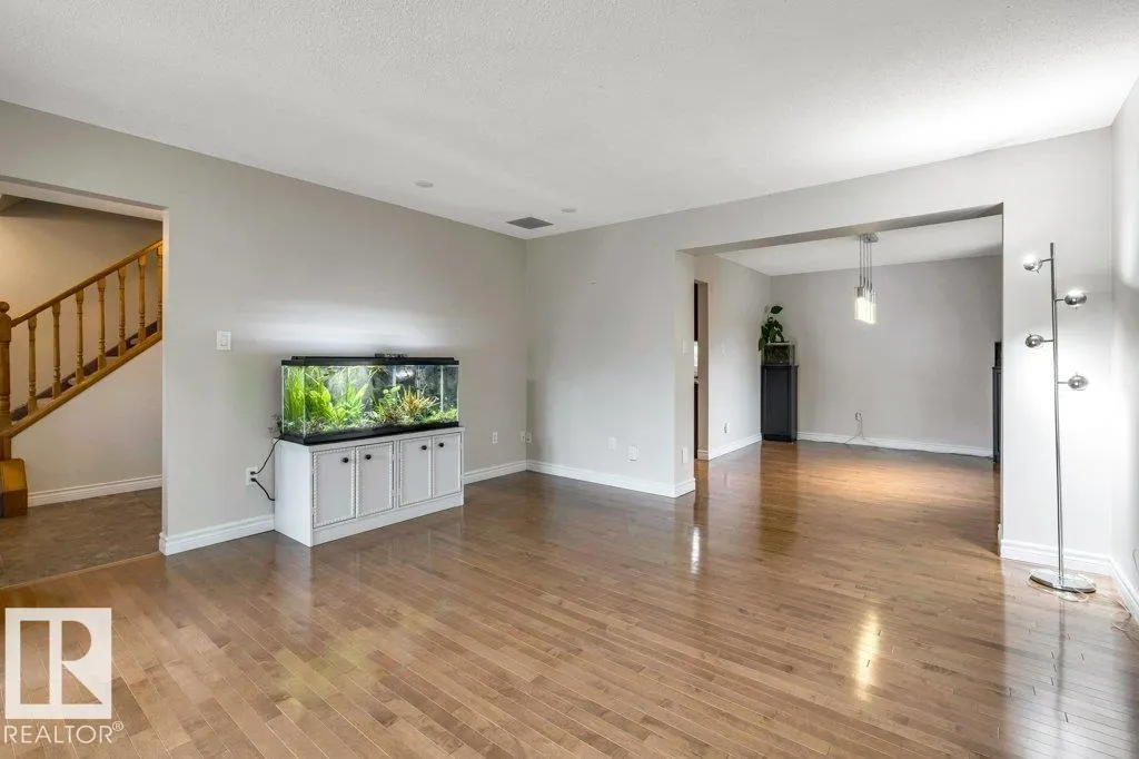 394 LESSARD Drive