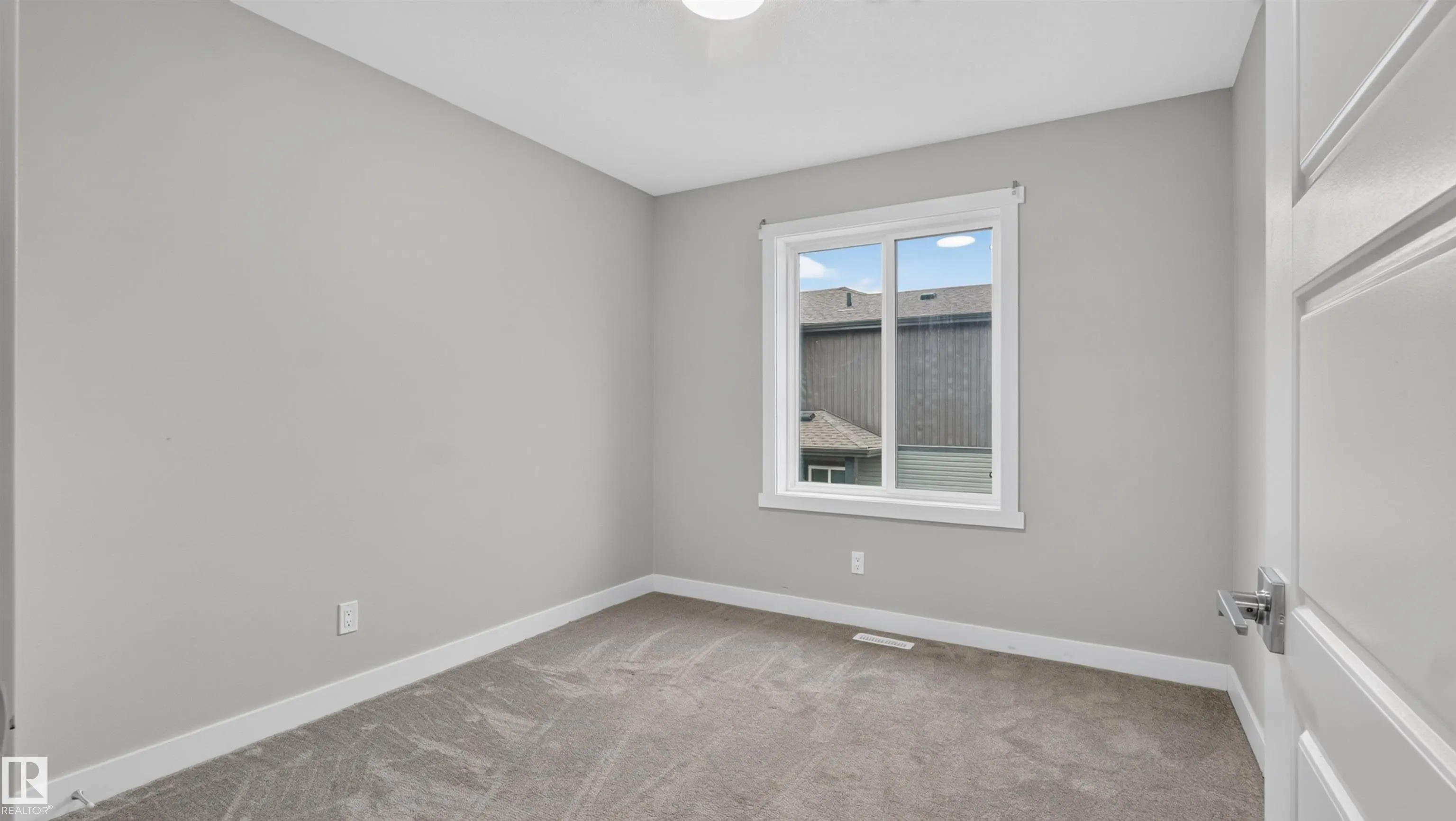 105 Greenfield Link