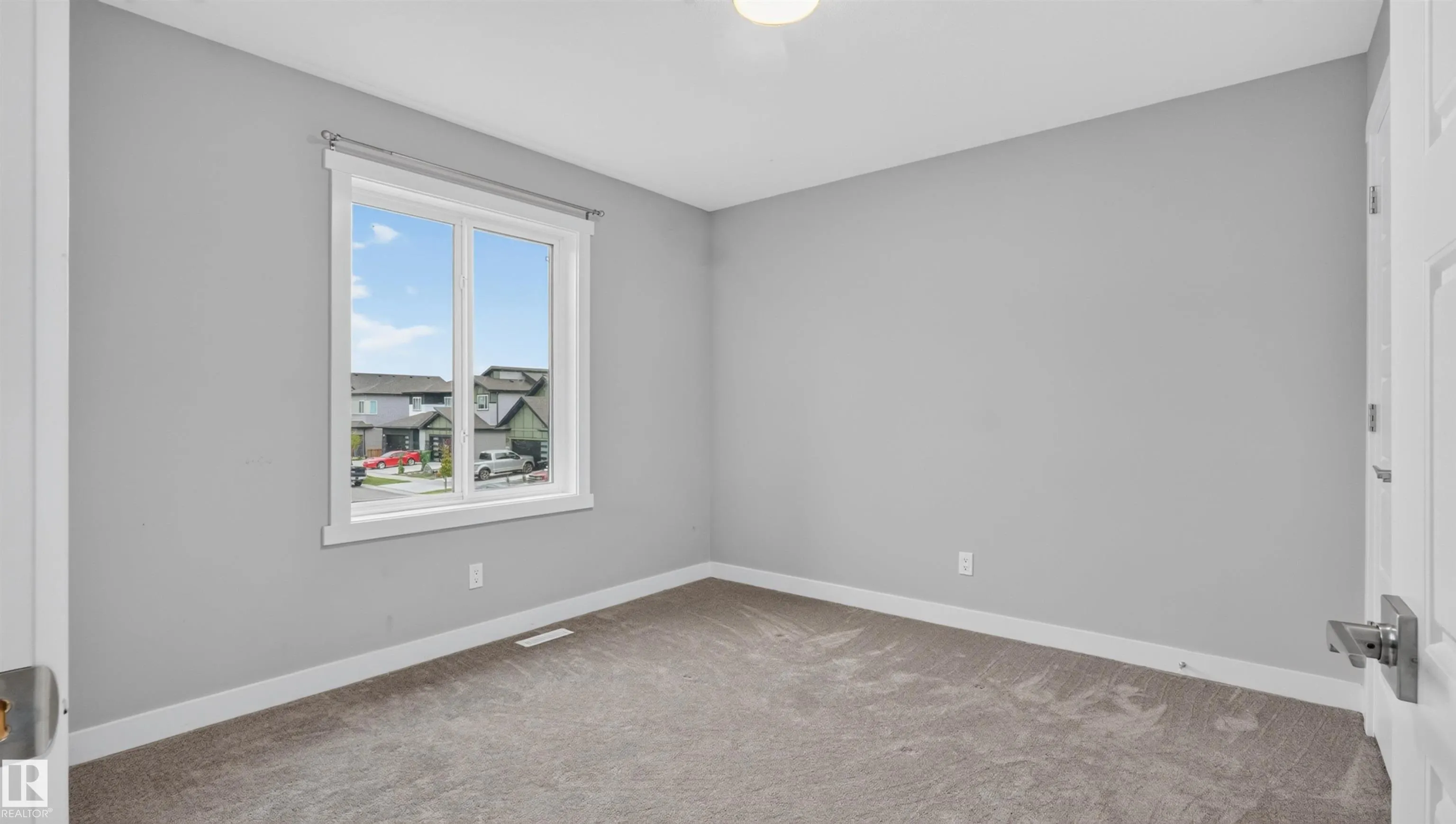 105 Greenfield Link