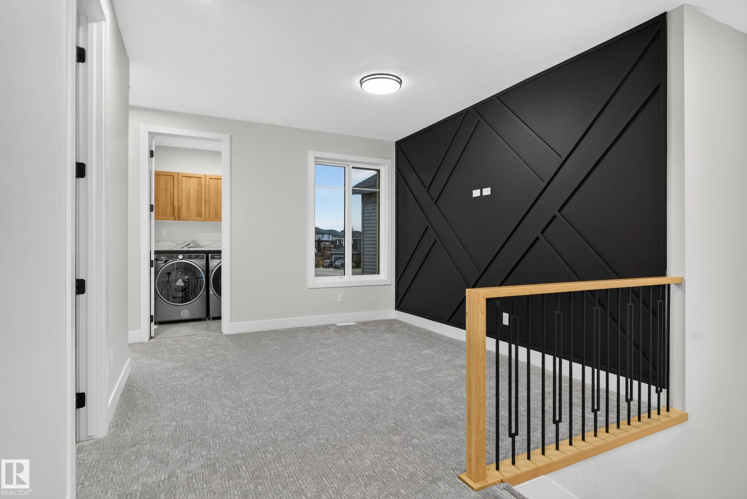4268 Charles Close