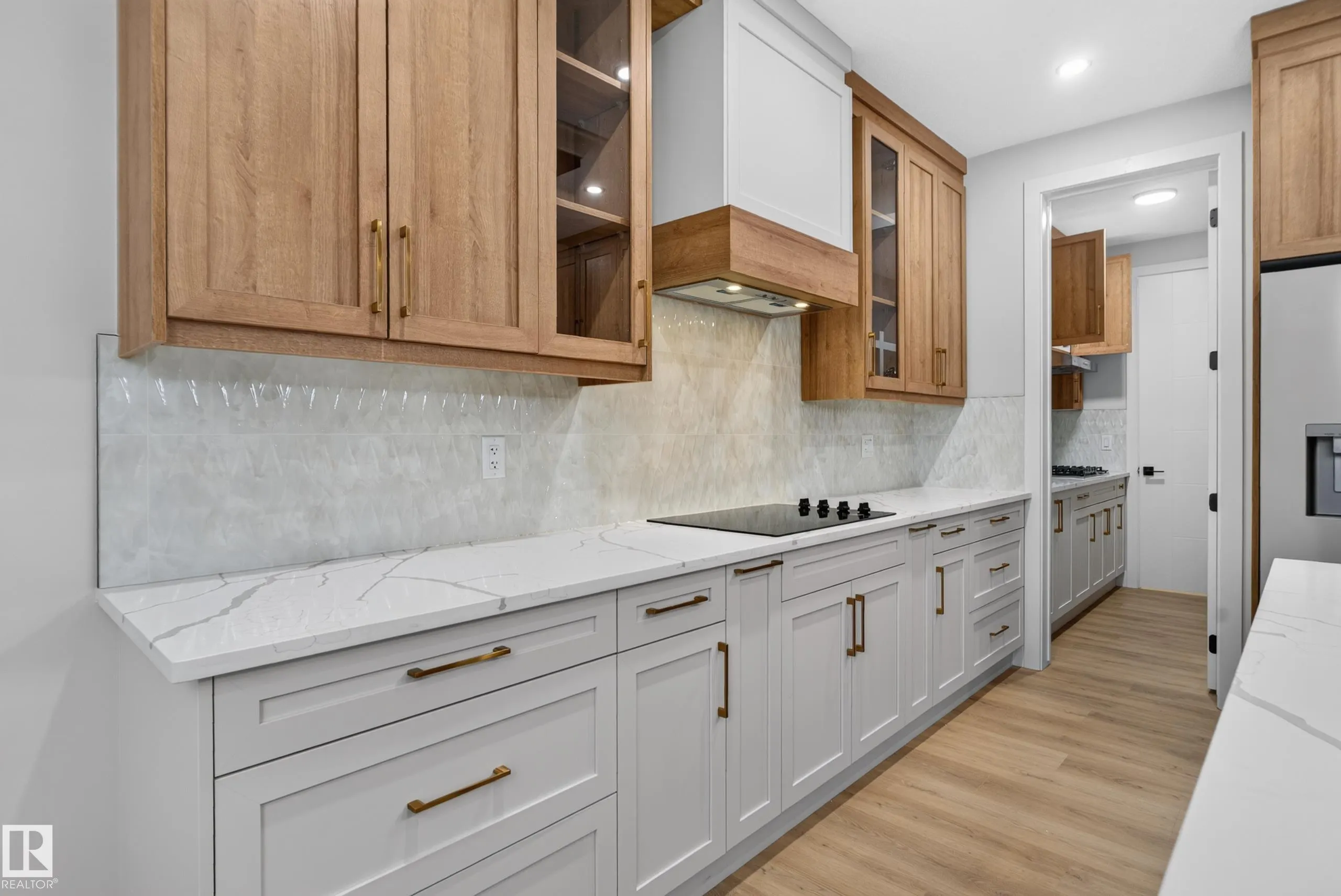 4268 Charles Close