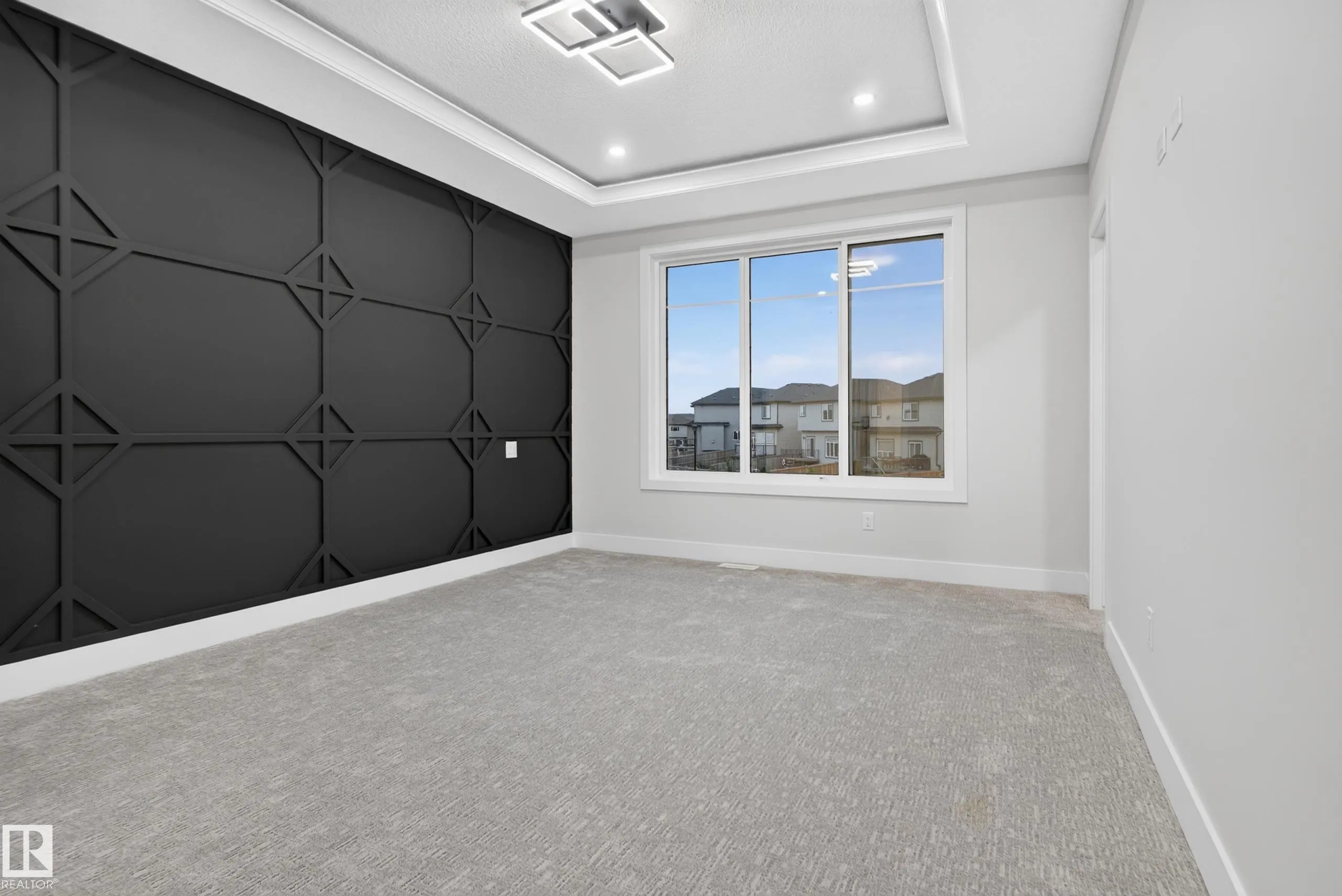 4268 Charles Close