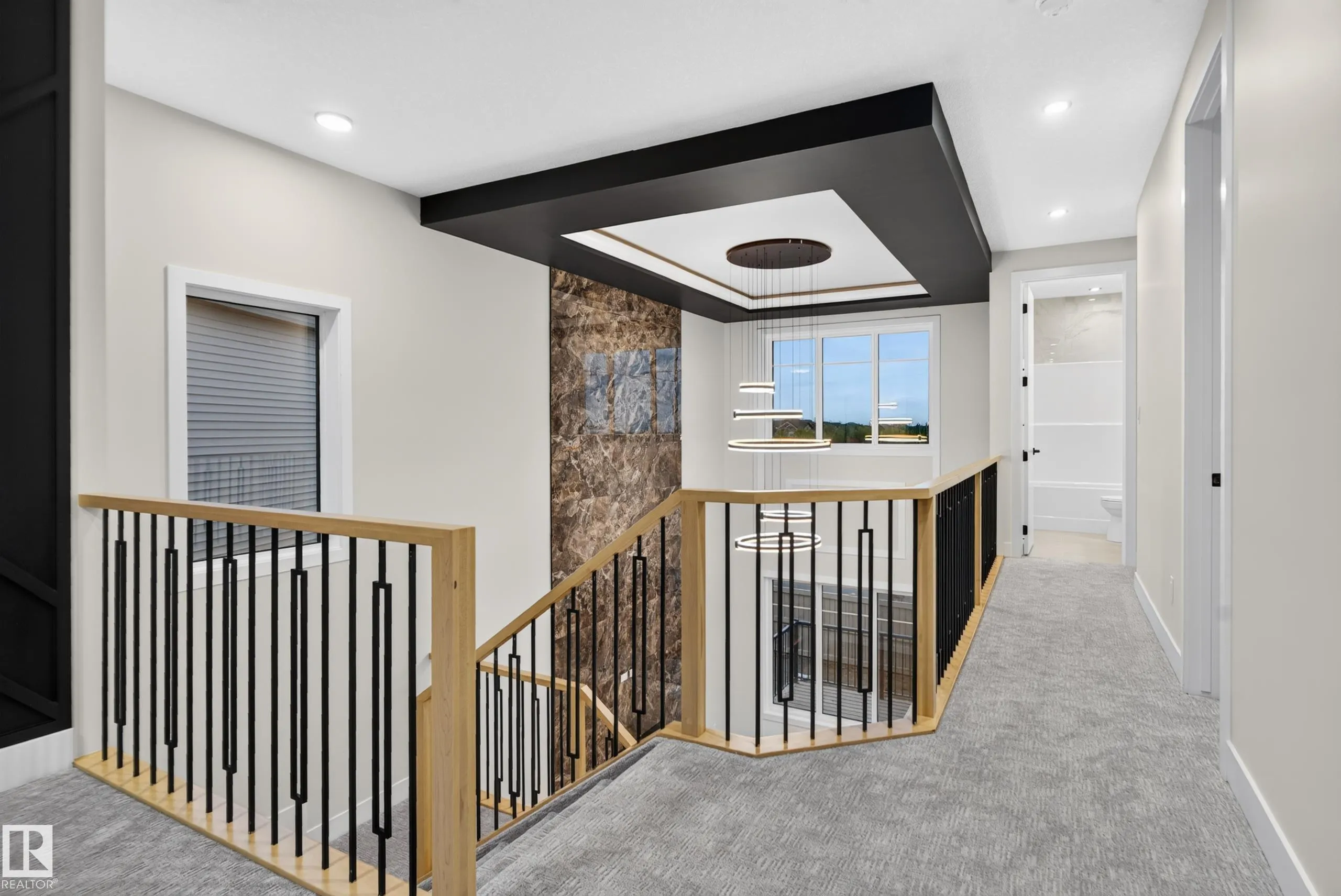 4268 Charles Close