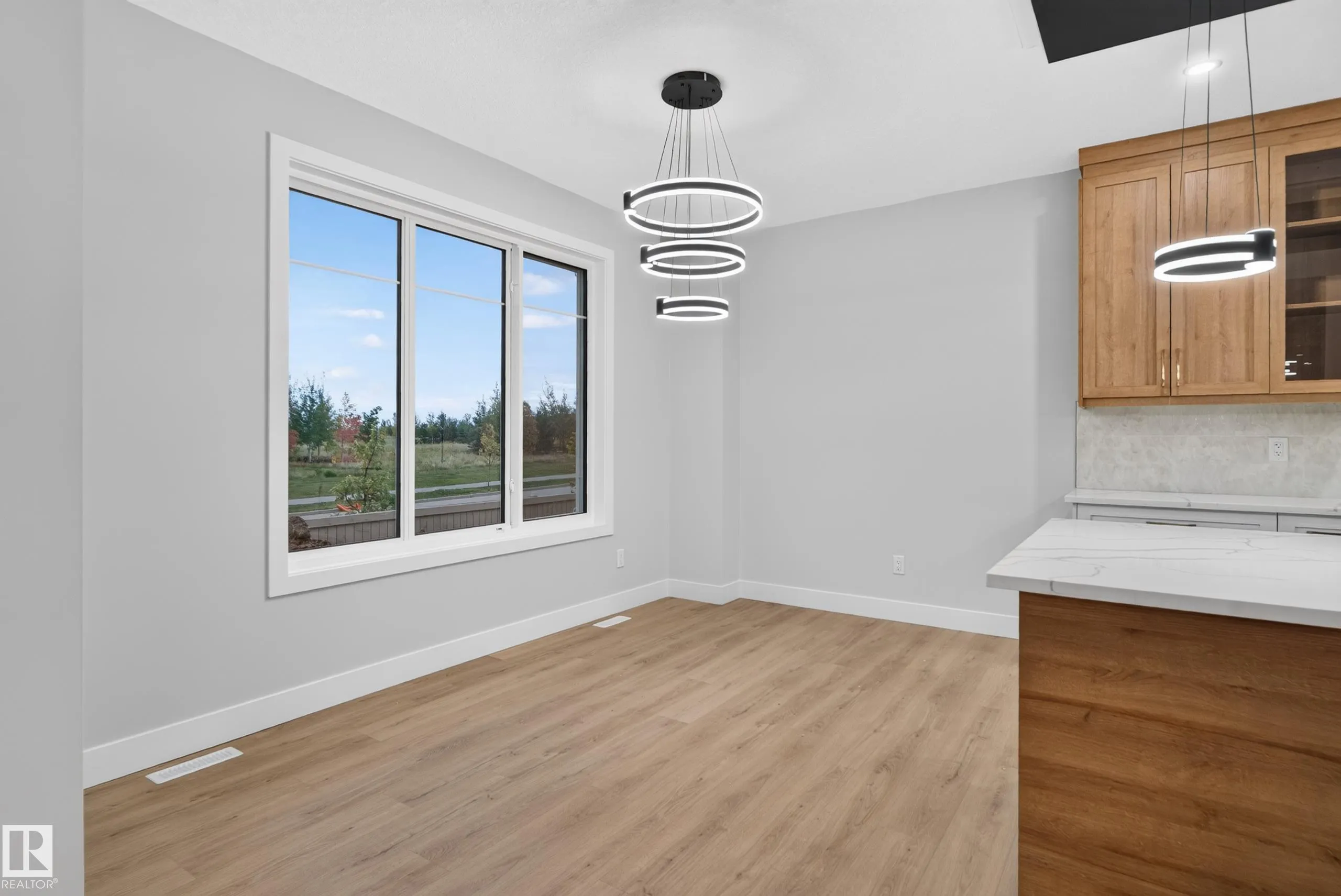 4268 Charles Close