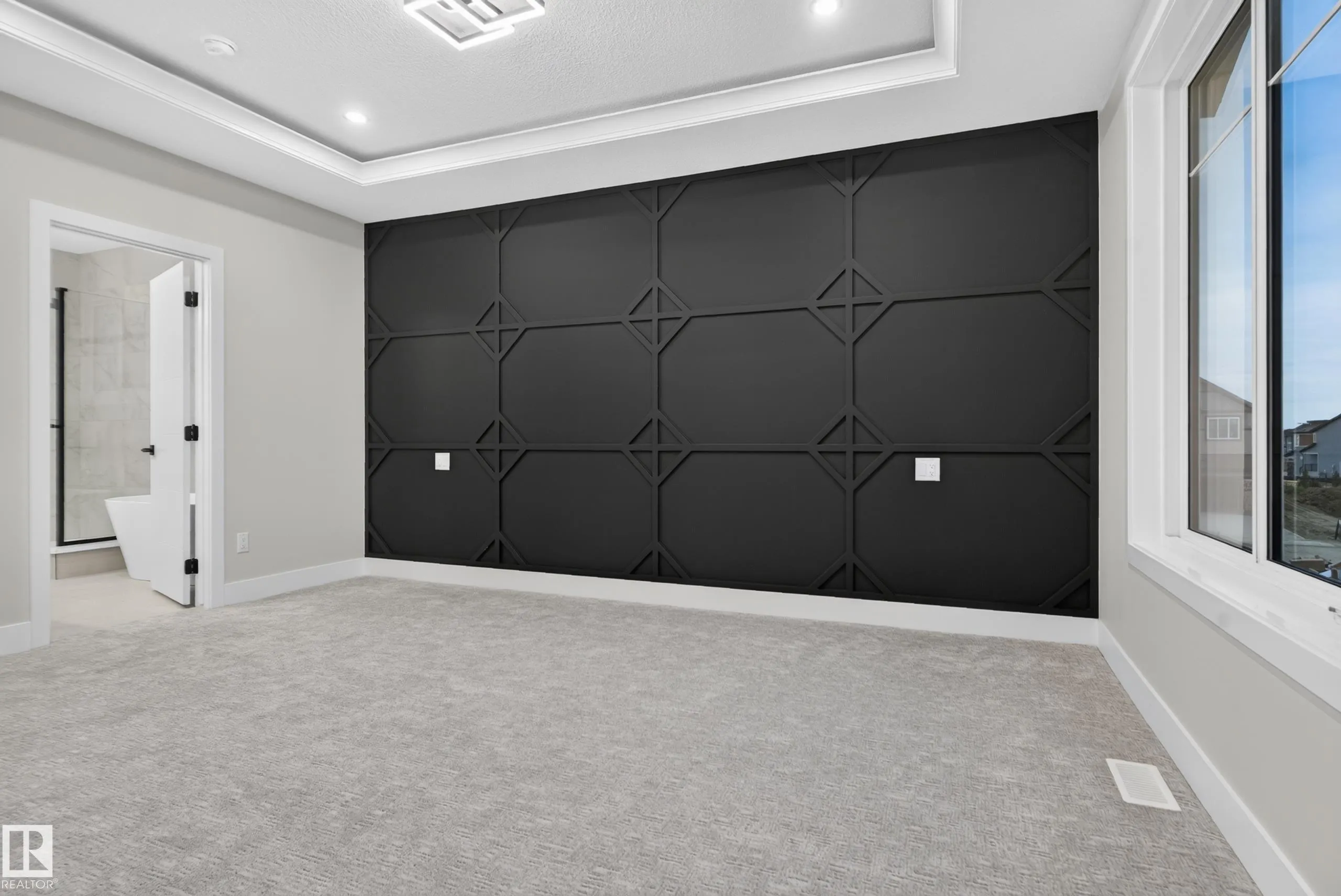 4268 Charles Close