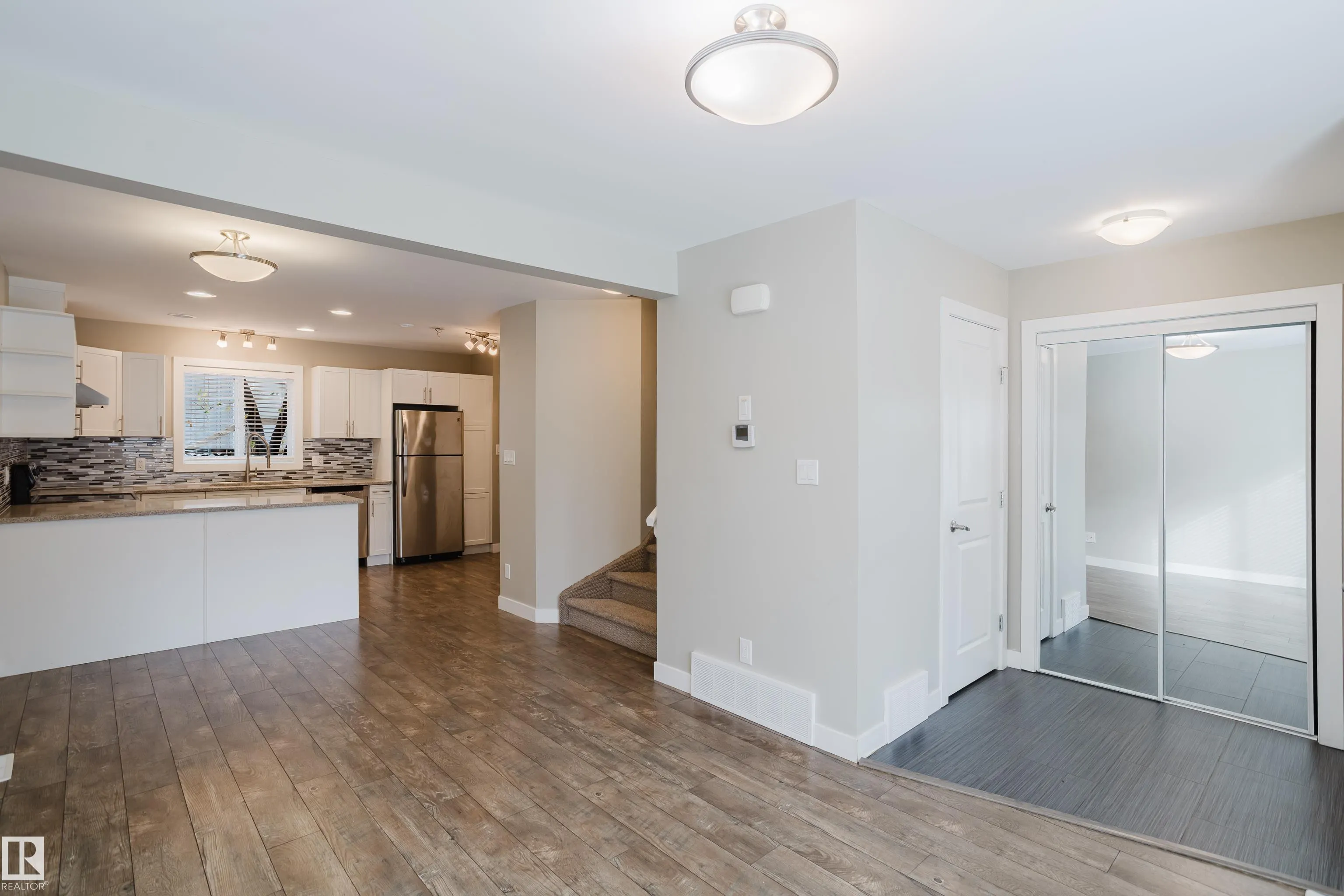 12504-12510 119 Avenue