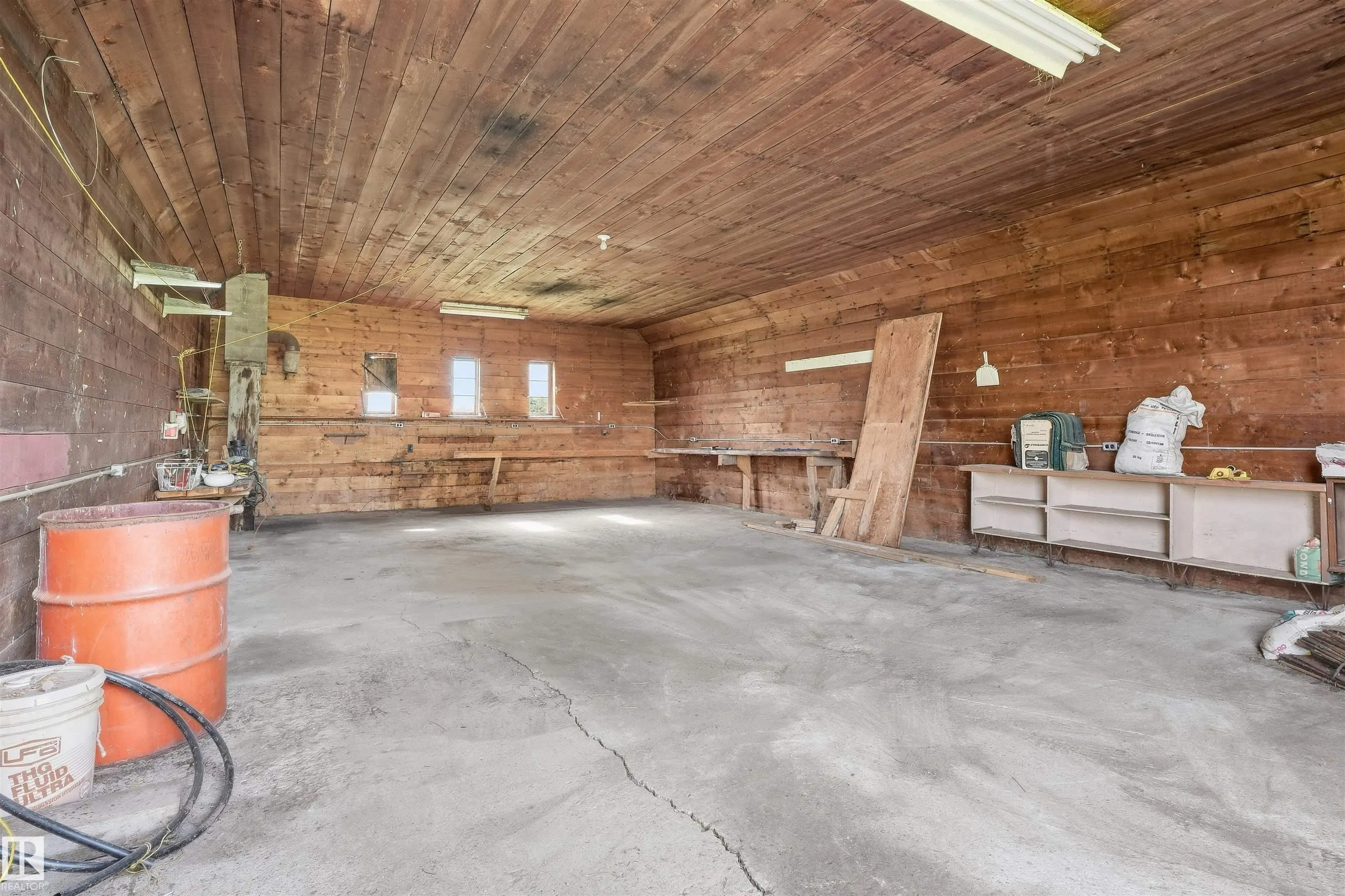 10005 Twp Rd 533