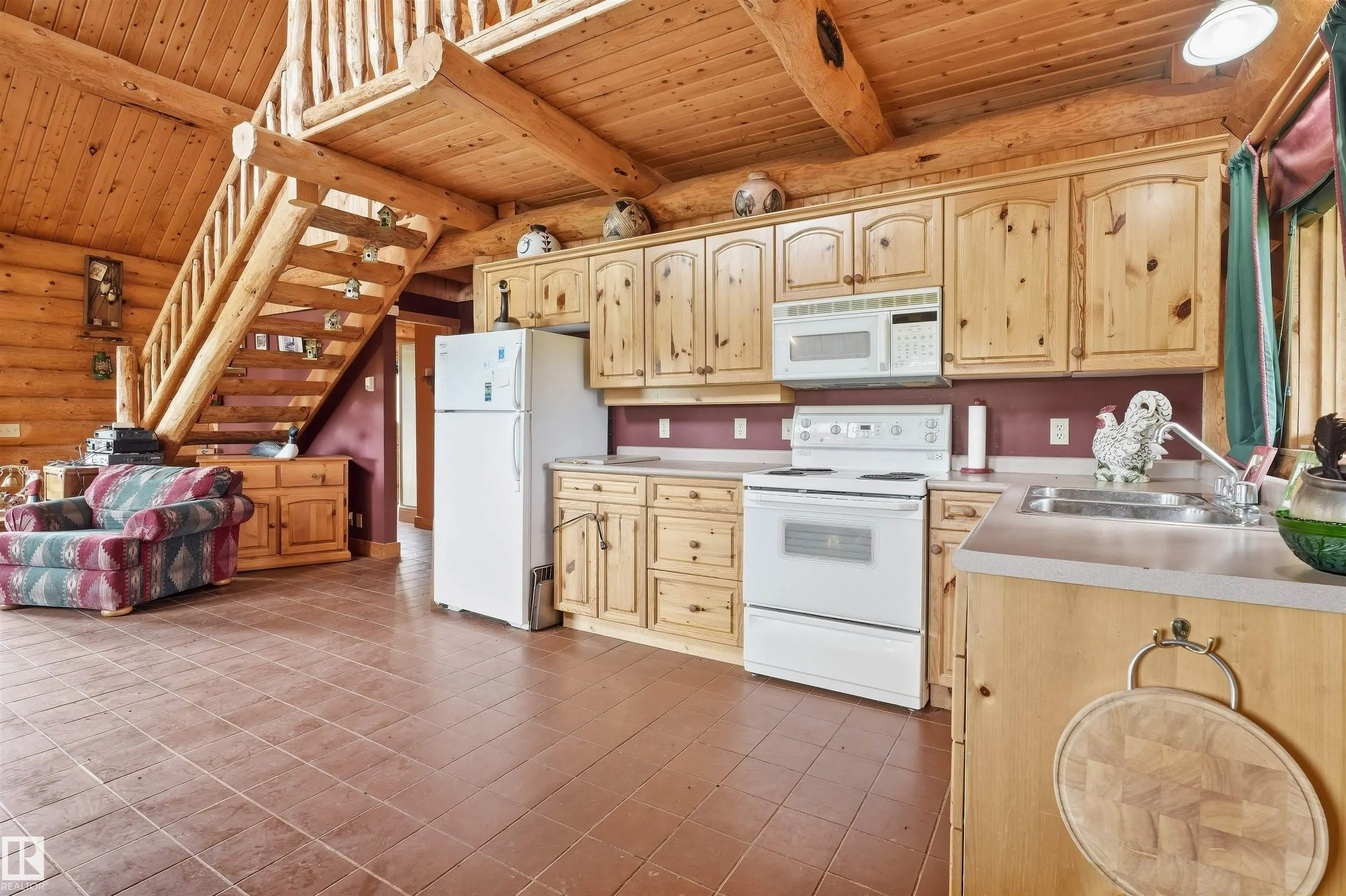 10005 Twp Rd 533