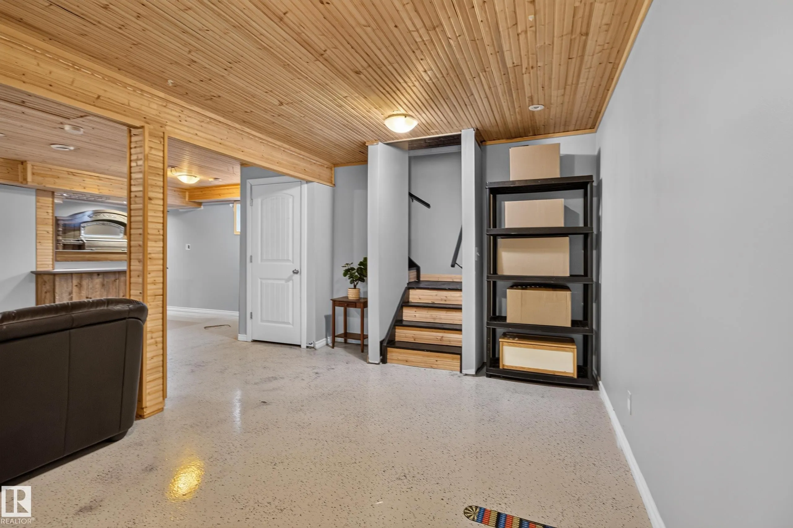 528 Stoneridge Drive