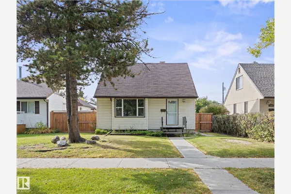 12018 126 St