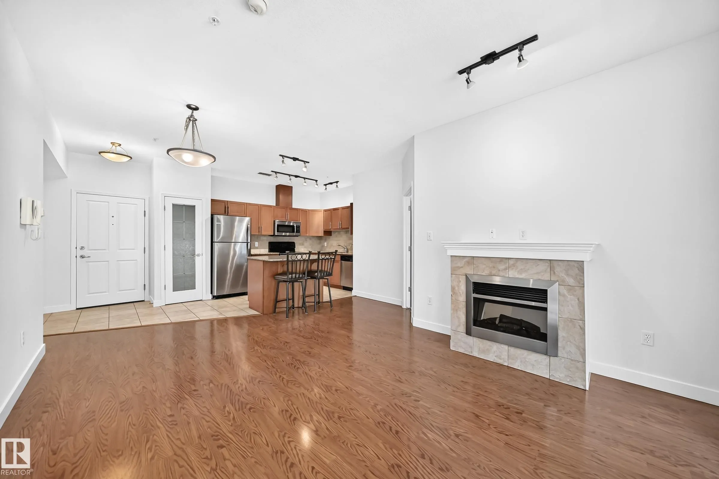 1003 GAULT Boulevard