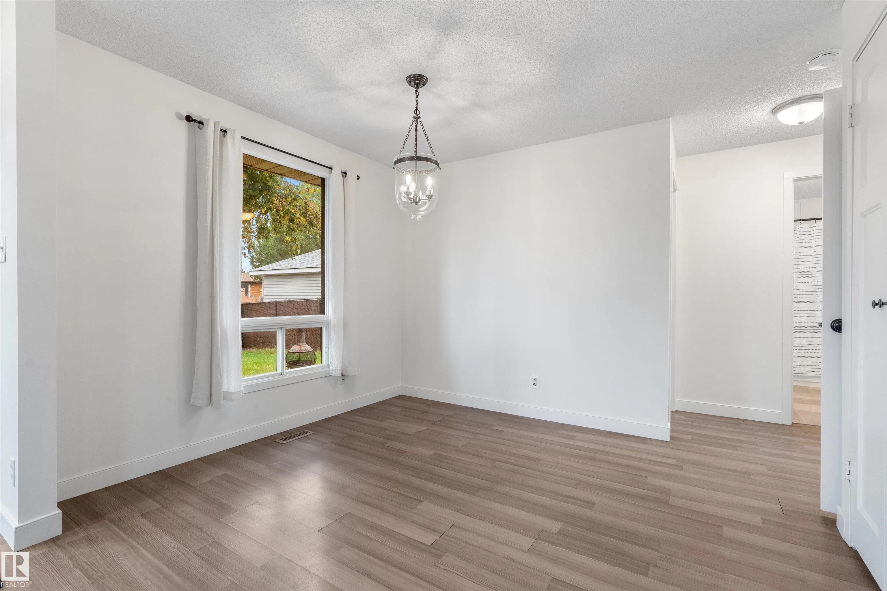 25 GREENWOOD Drive