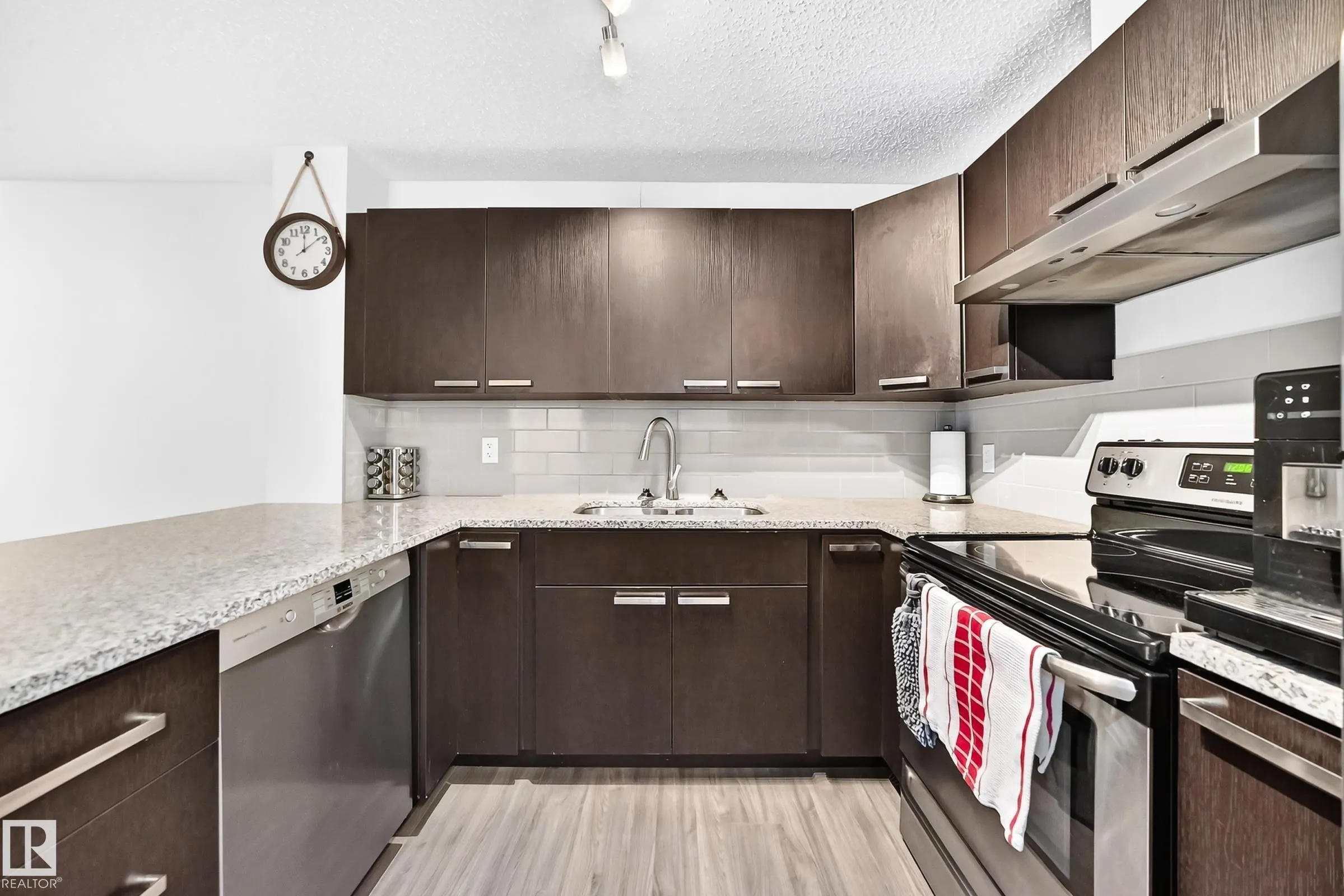 14808 125 Street