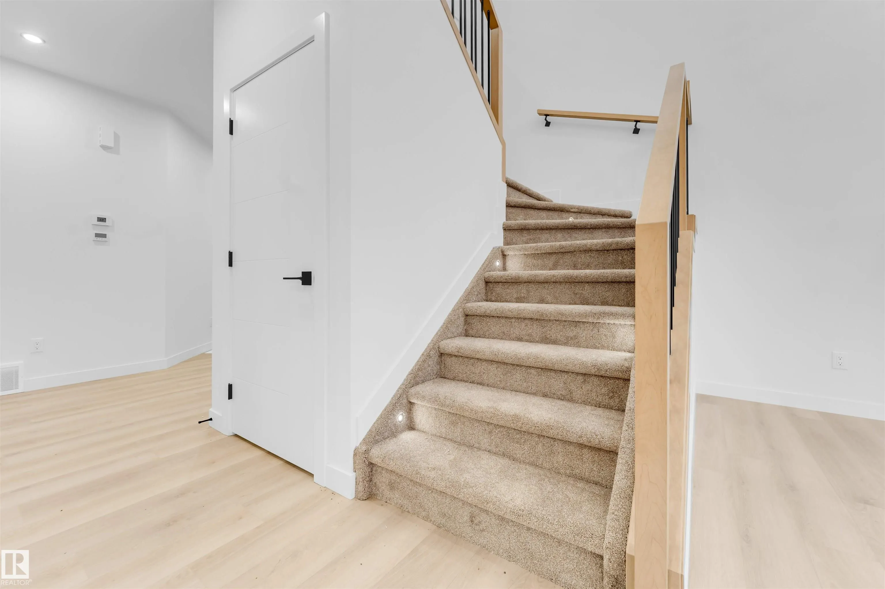 517 Ashgrove Circle