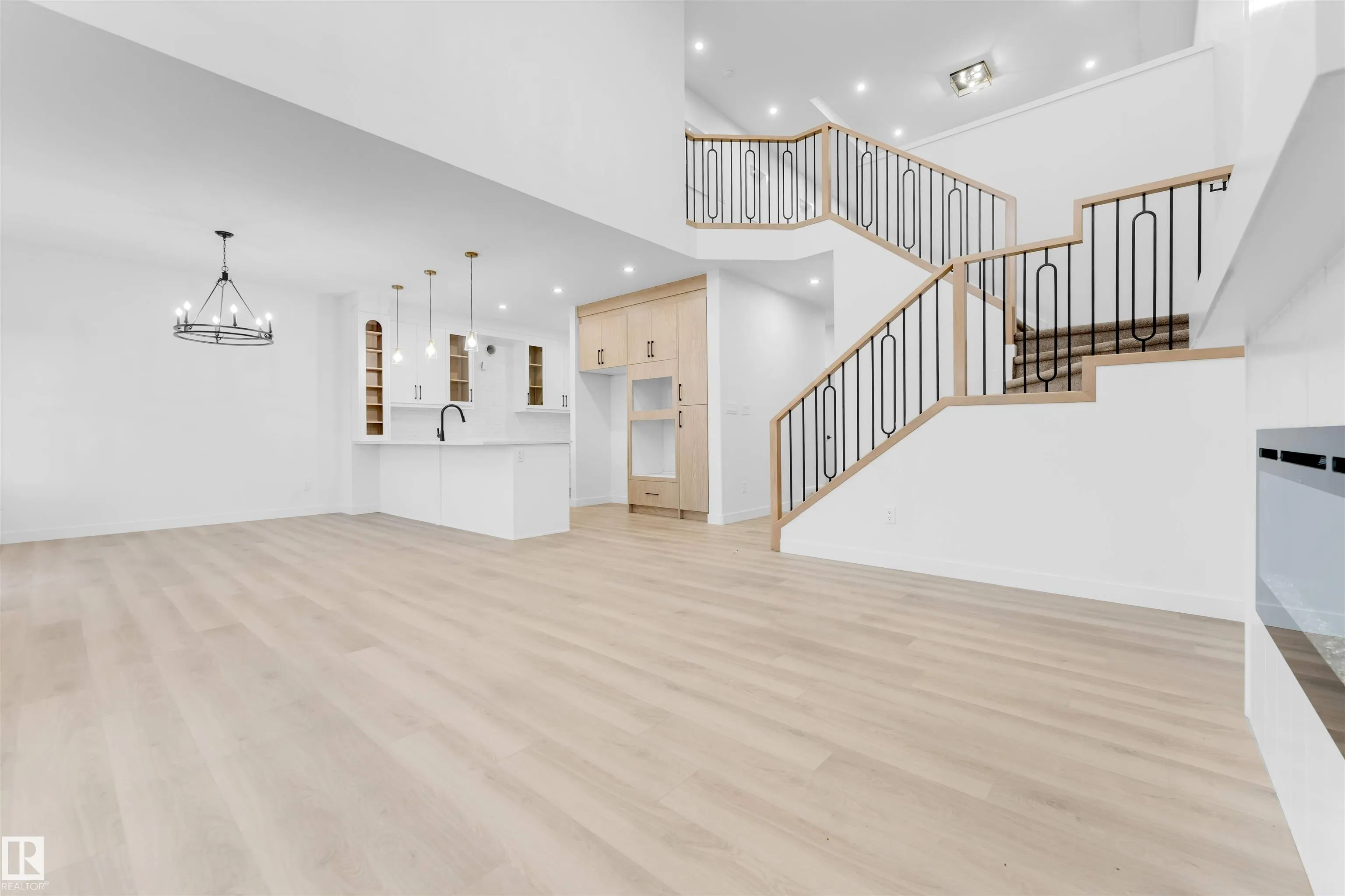 517 Ashgrove Circle