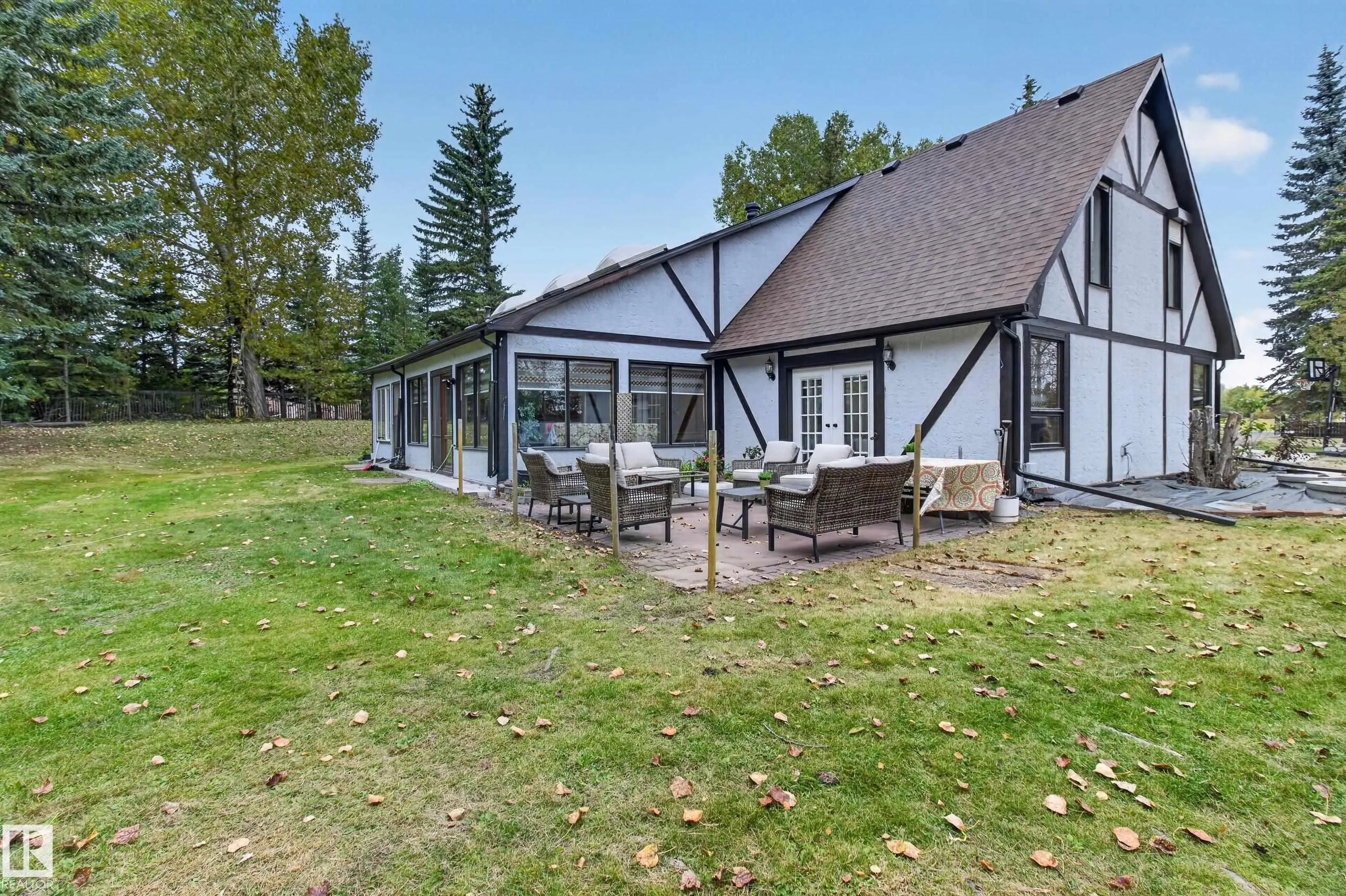 52328 HWY 21