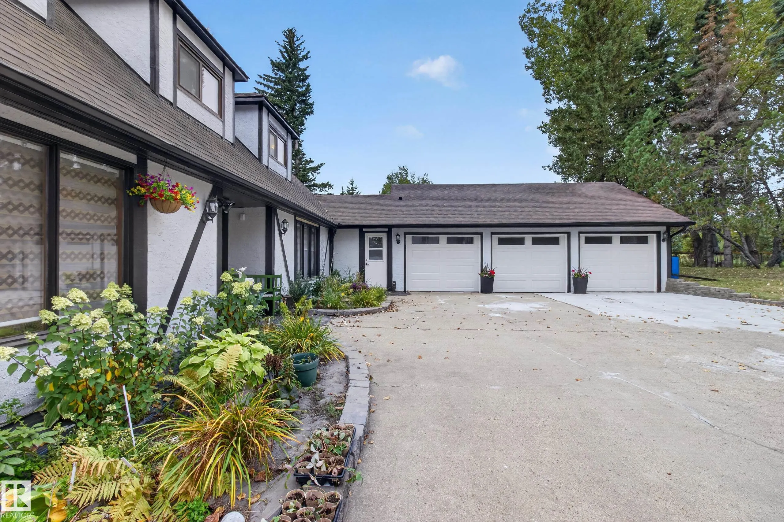 52328 HWY 21