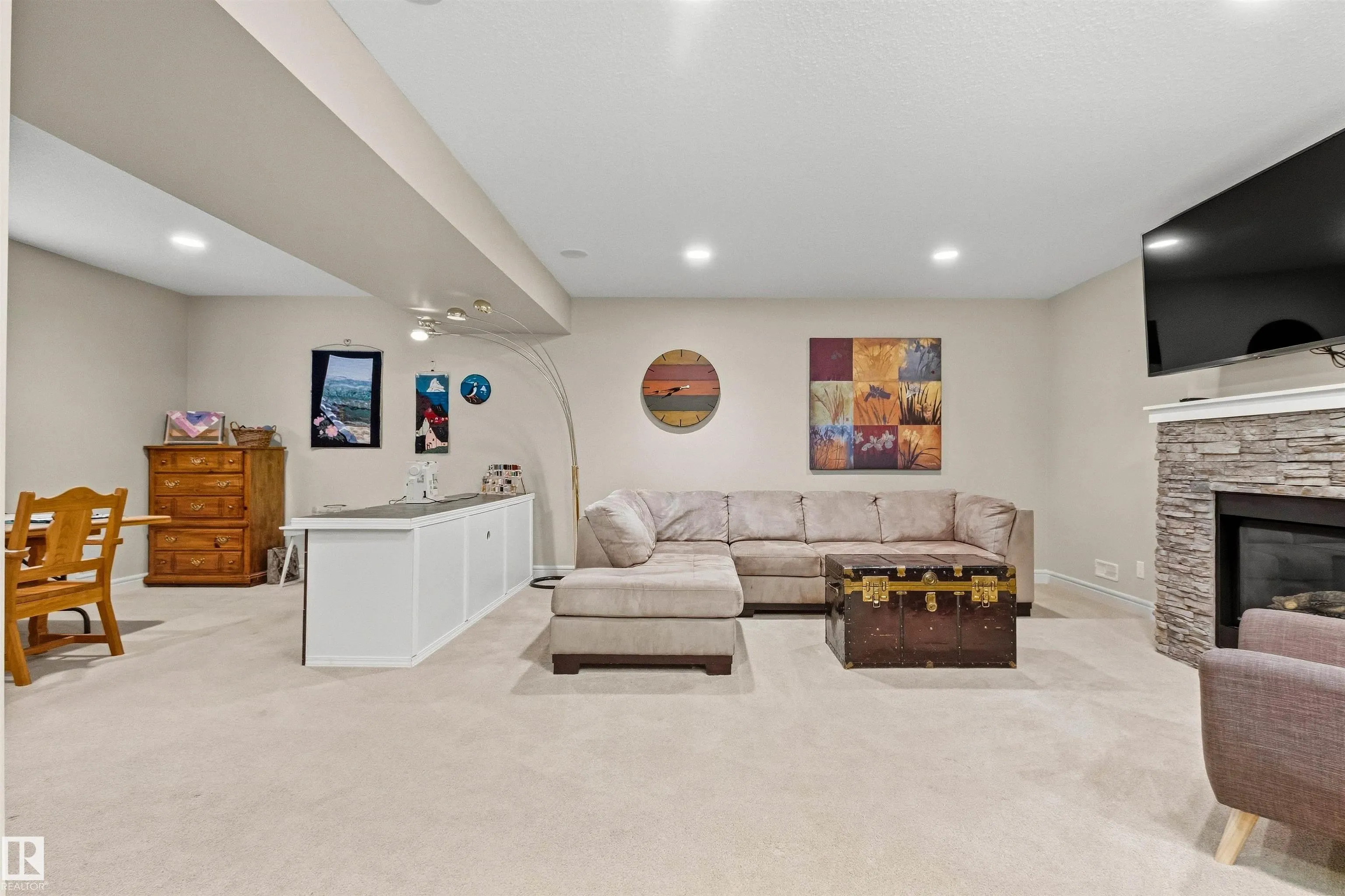 2311 Ashcraft Cape