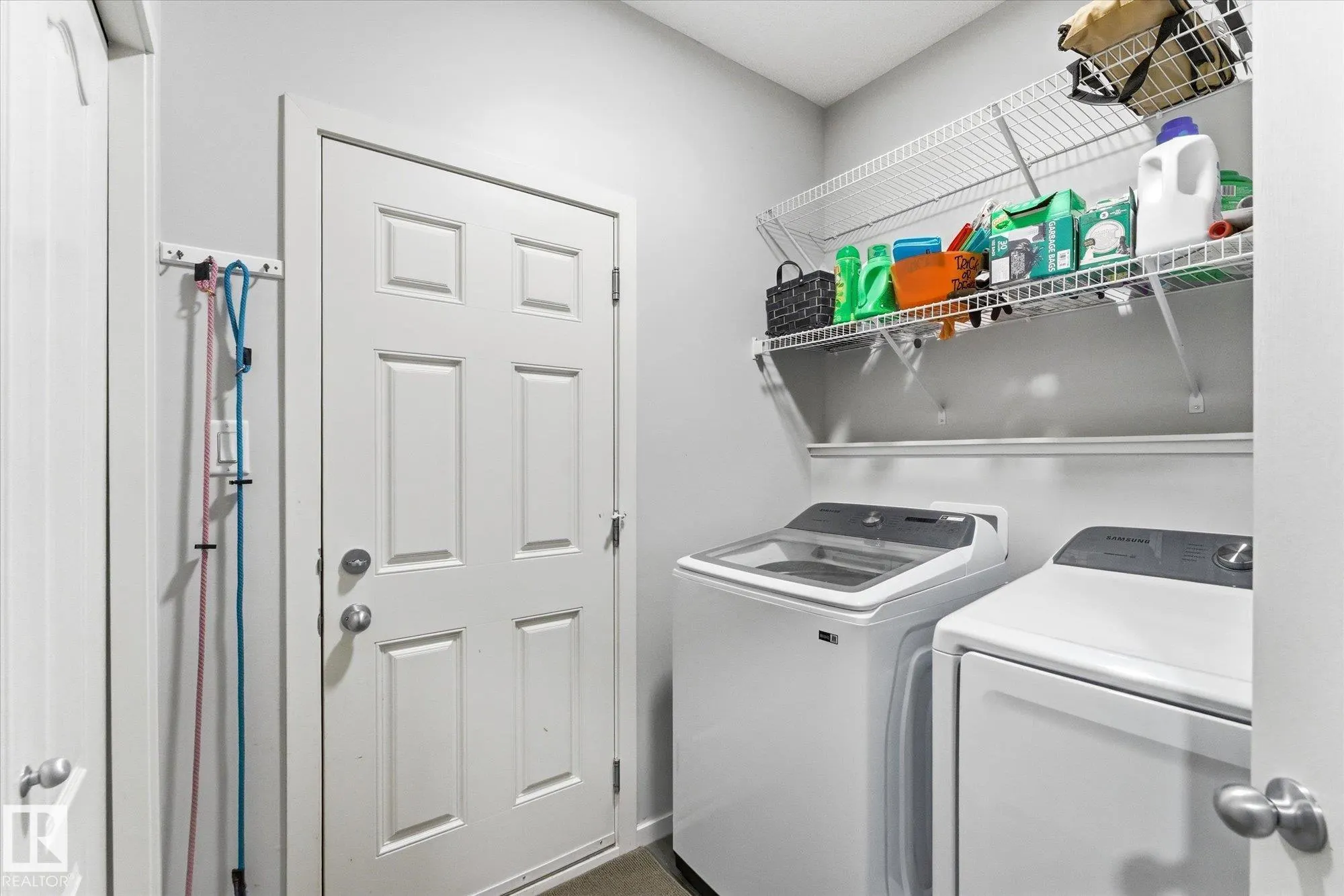 8 TREBLE Landing