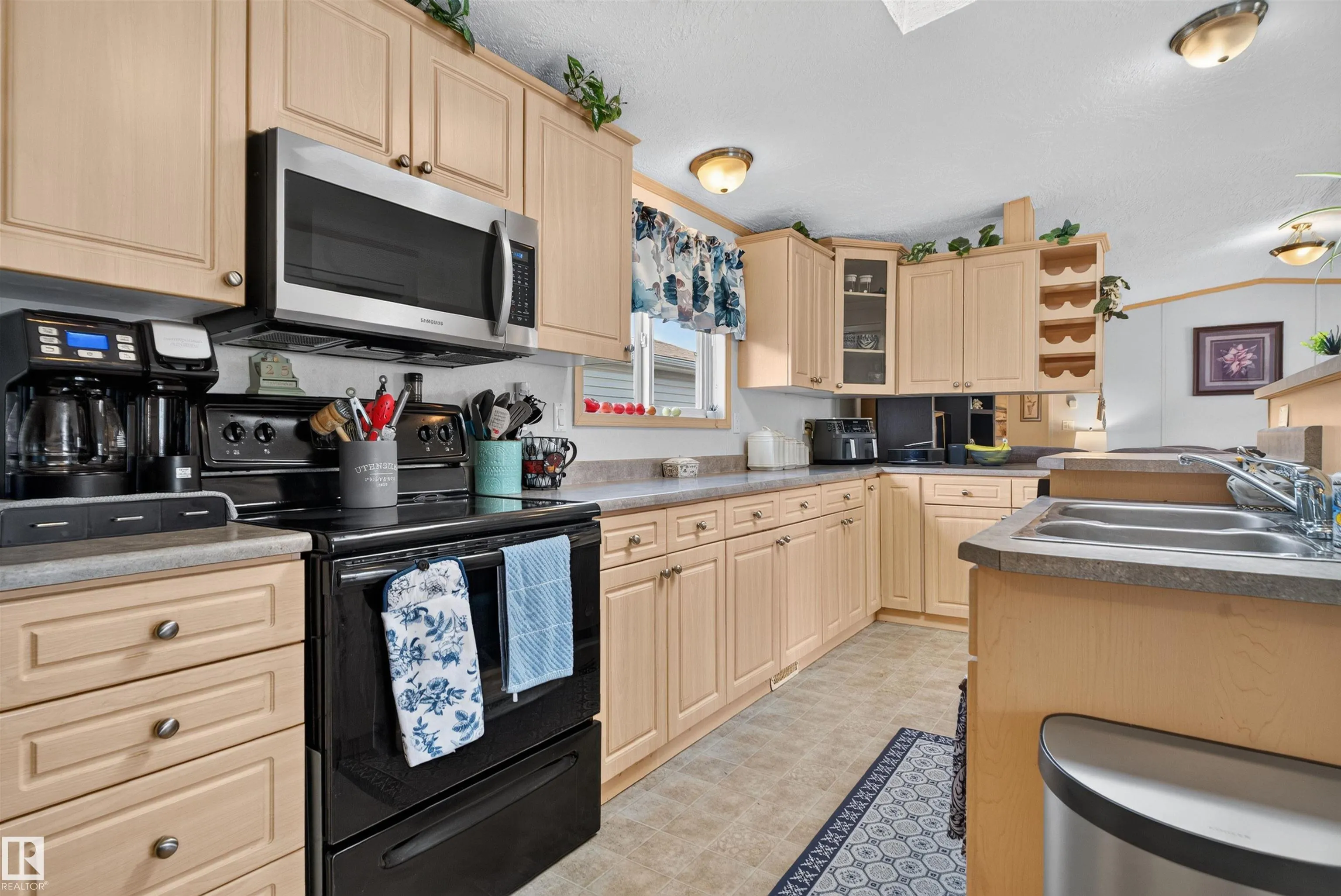 1405 53222 Range Road 272