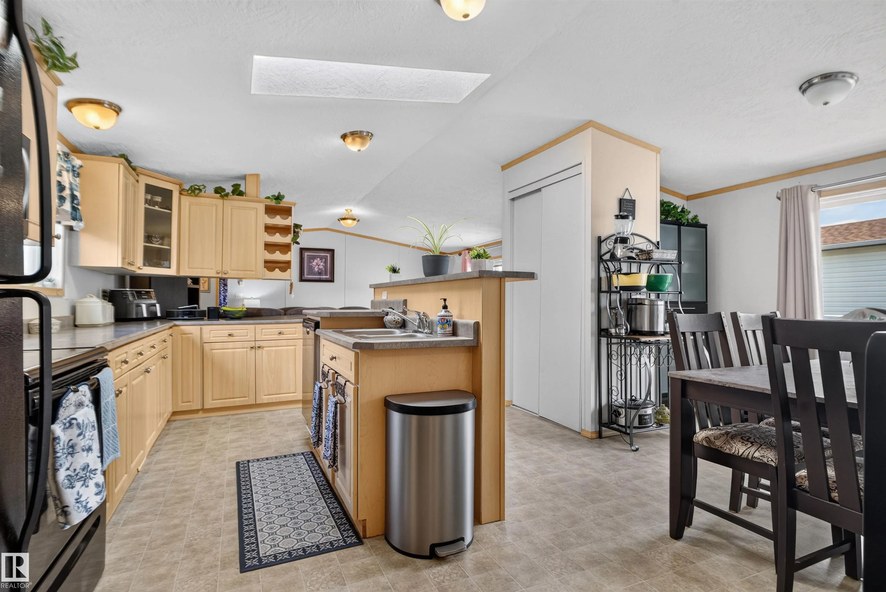 1405 53222 Range Road 272