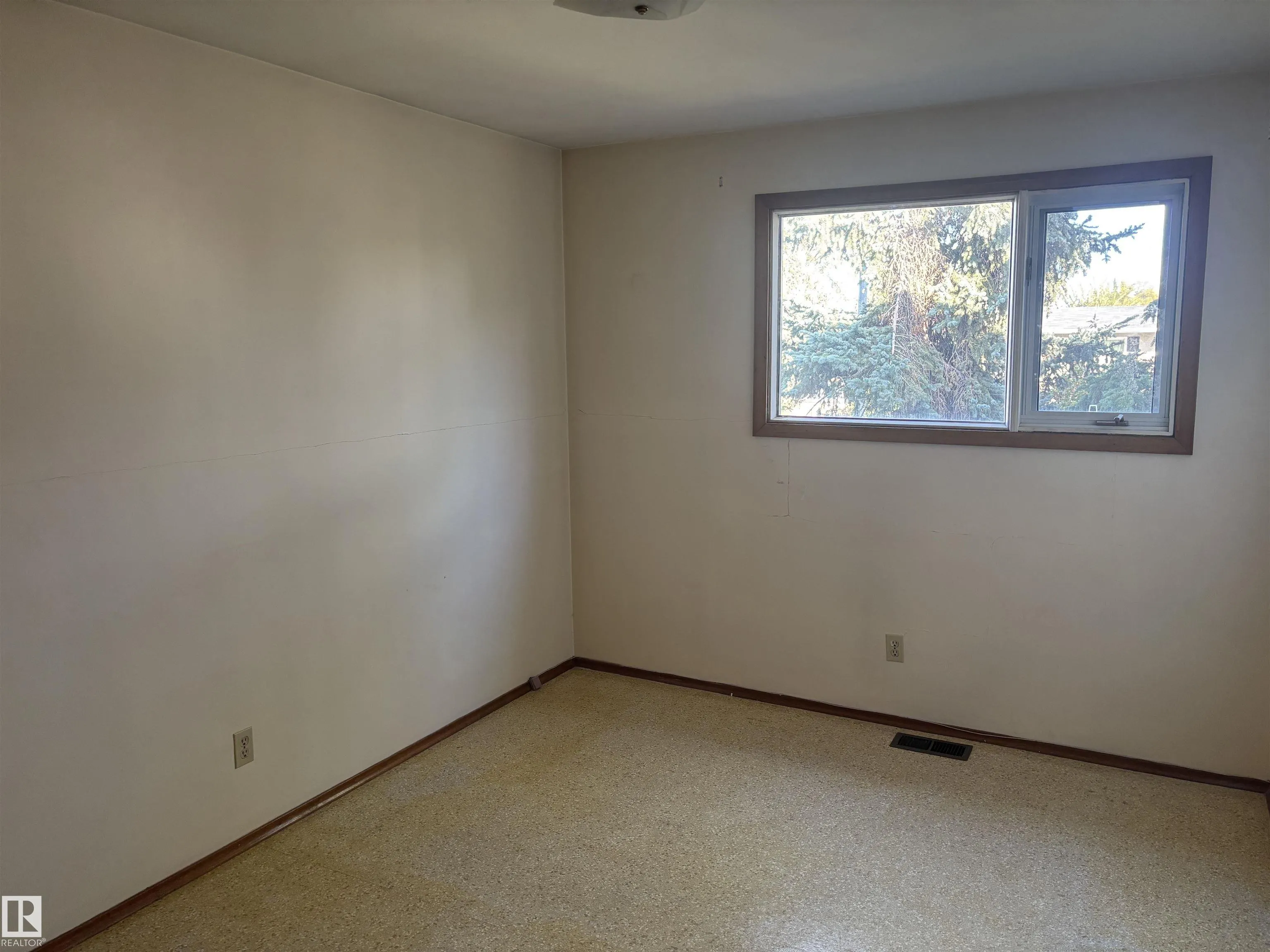 13524 92 st