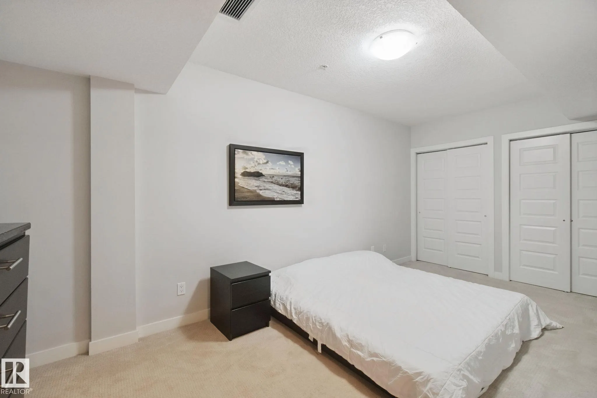 5151 Windermere Boulevard