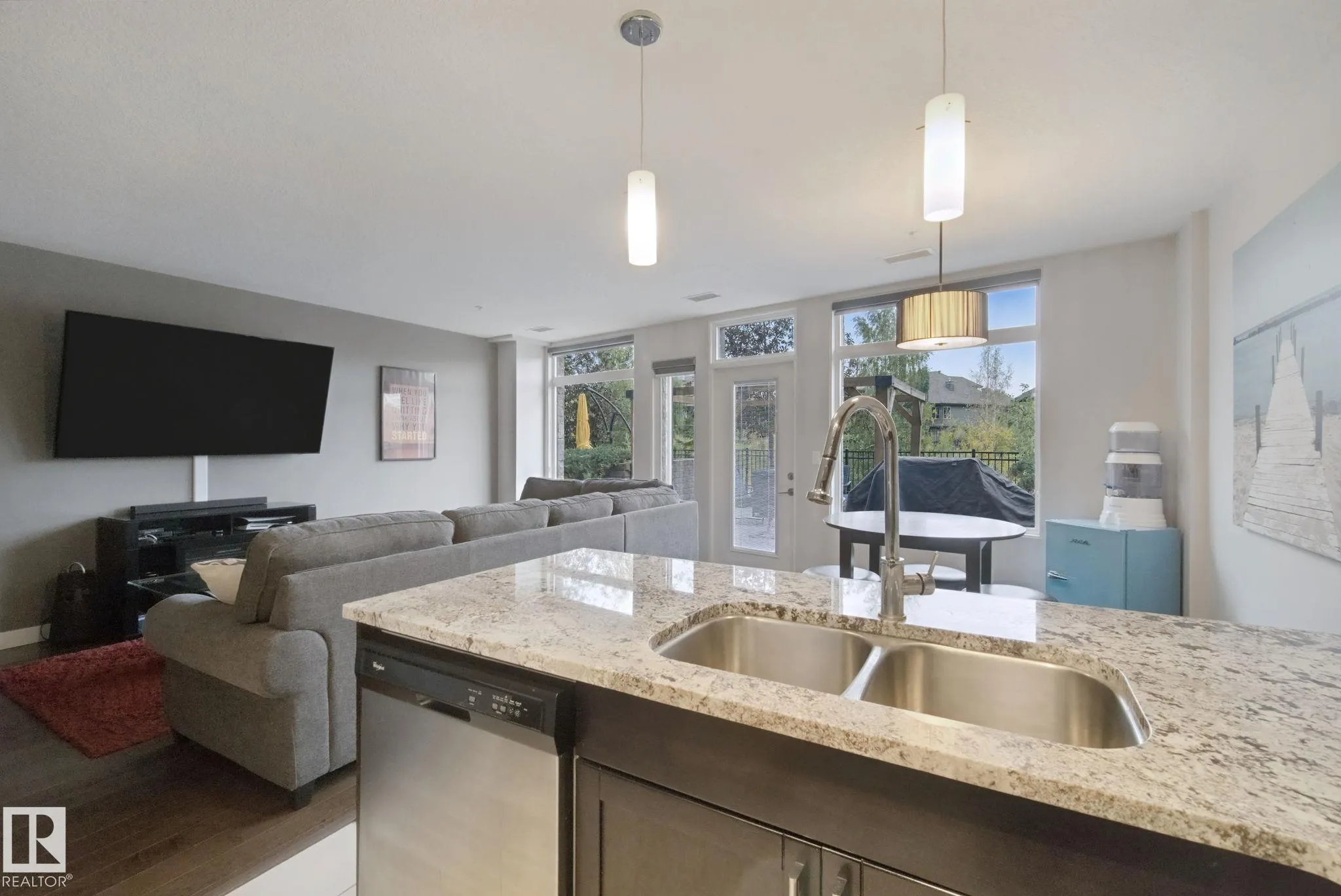 5151 Windermere Boulevard