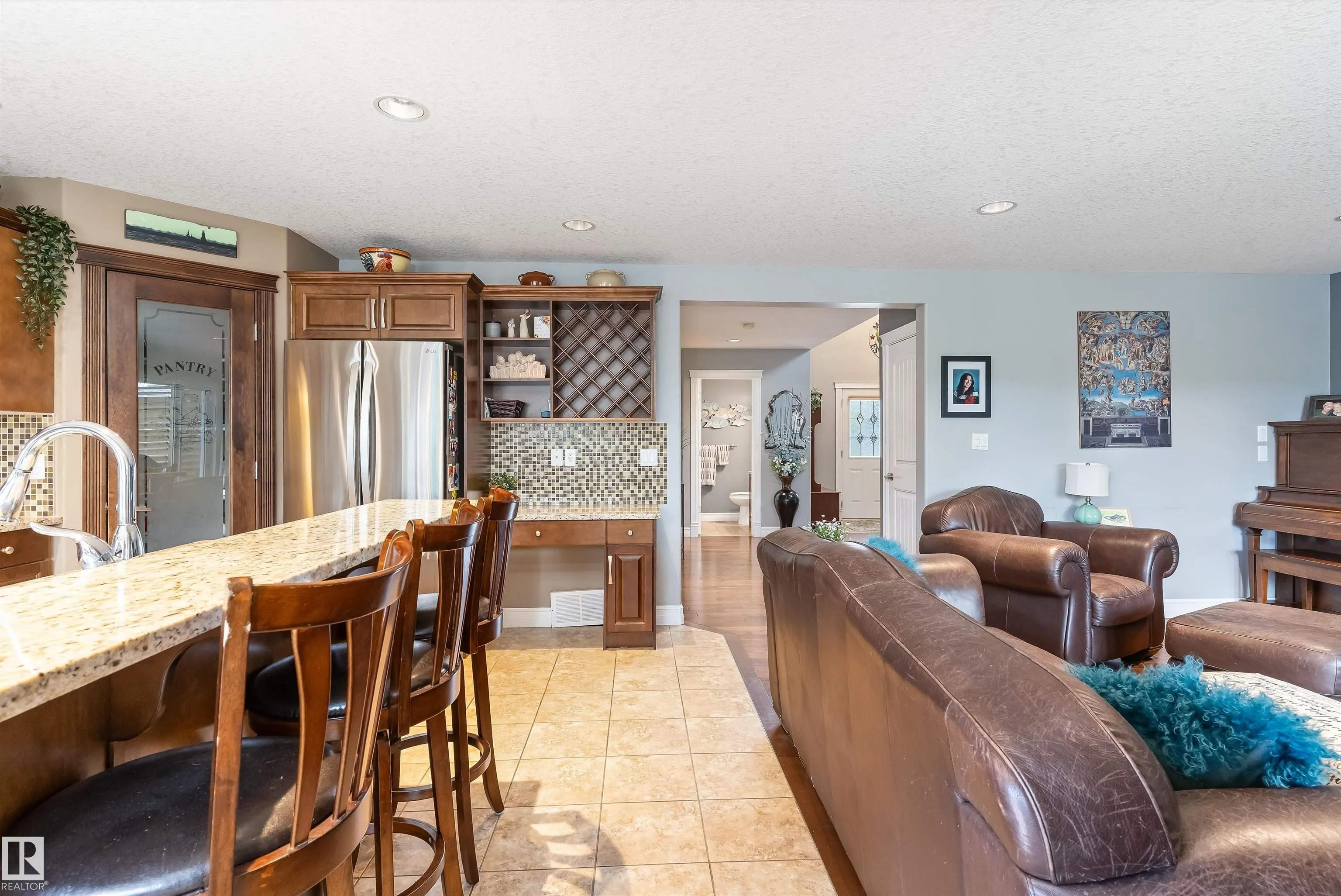 484 FOXTAIL Court