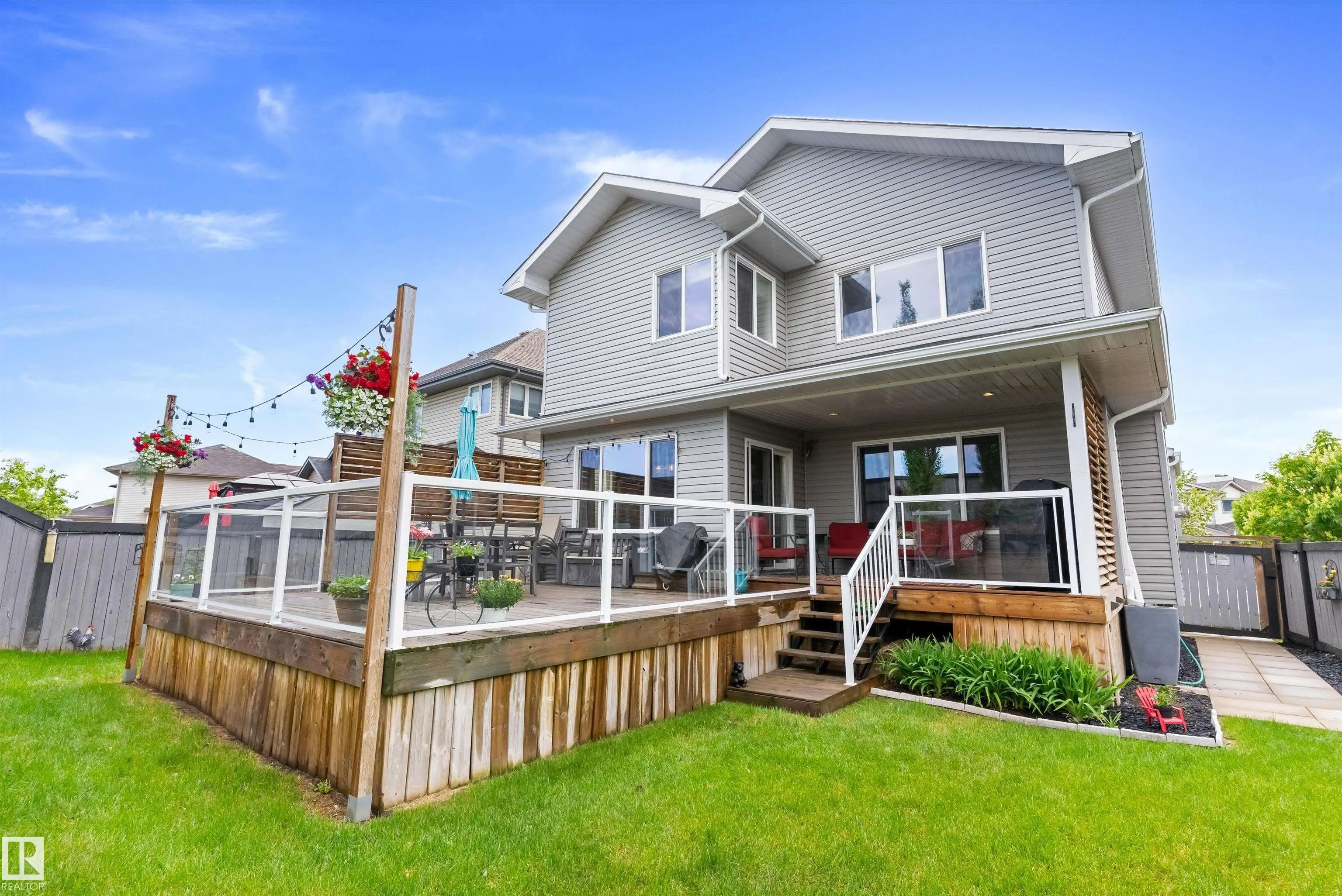 484 FOXTAIL Court